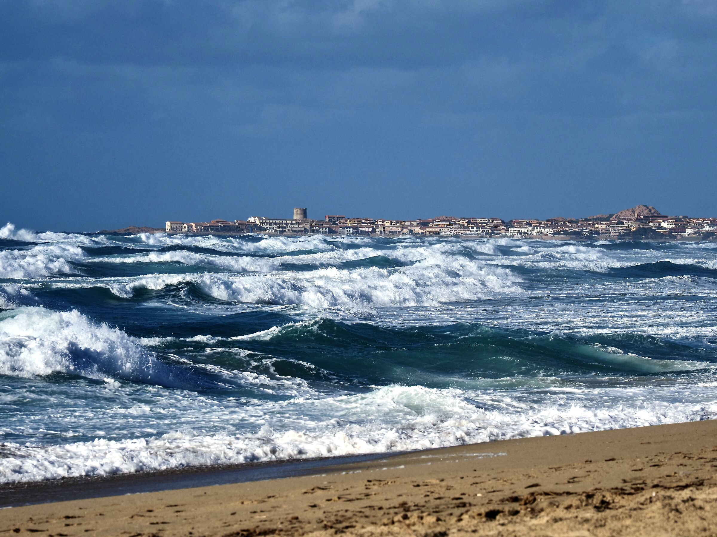 Mareggiata Isola Rossa
