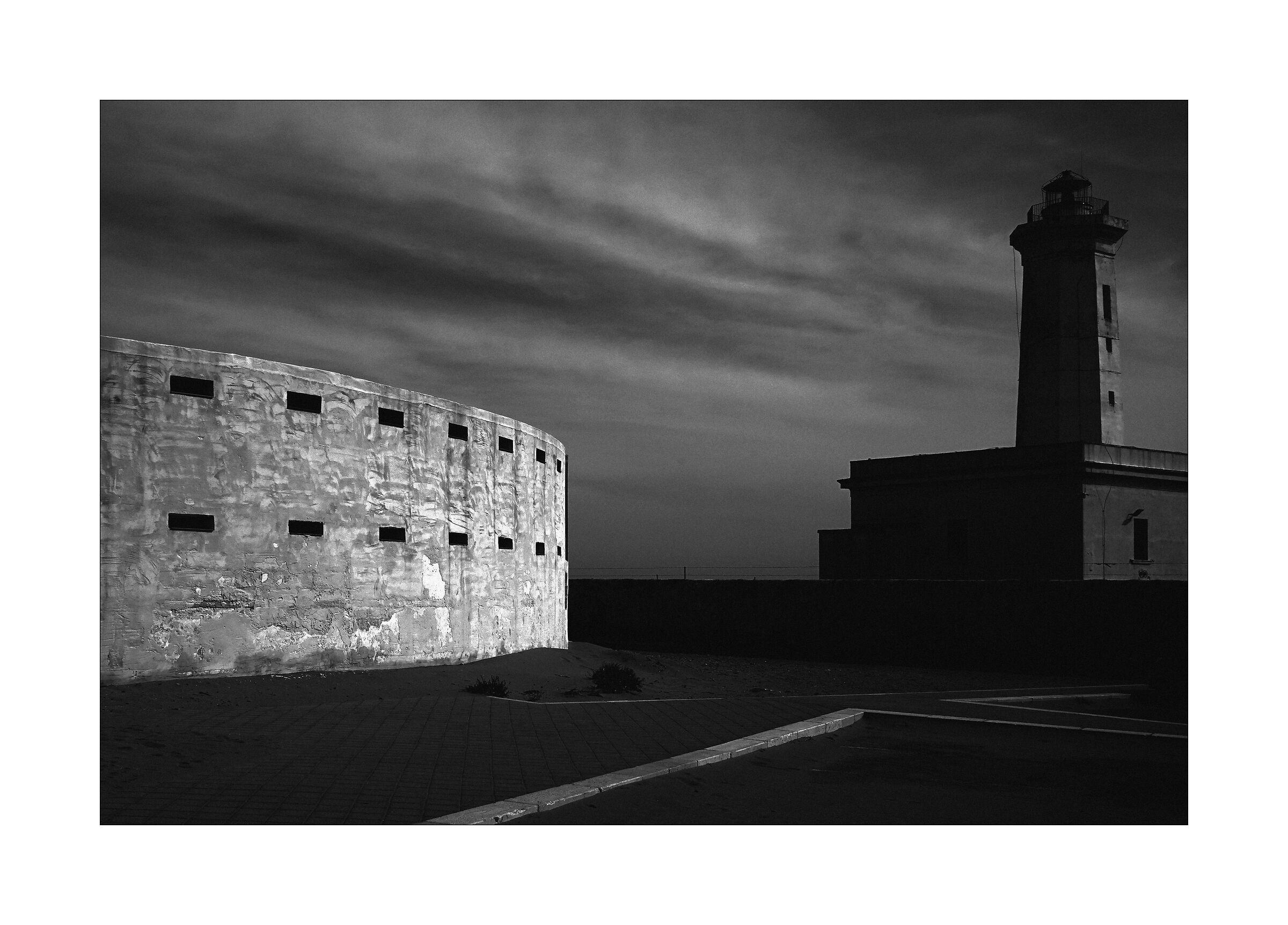 Chiaroscuro geometries