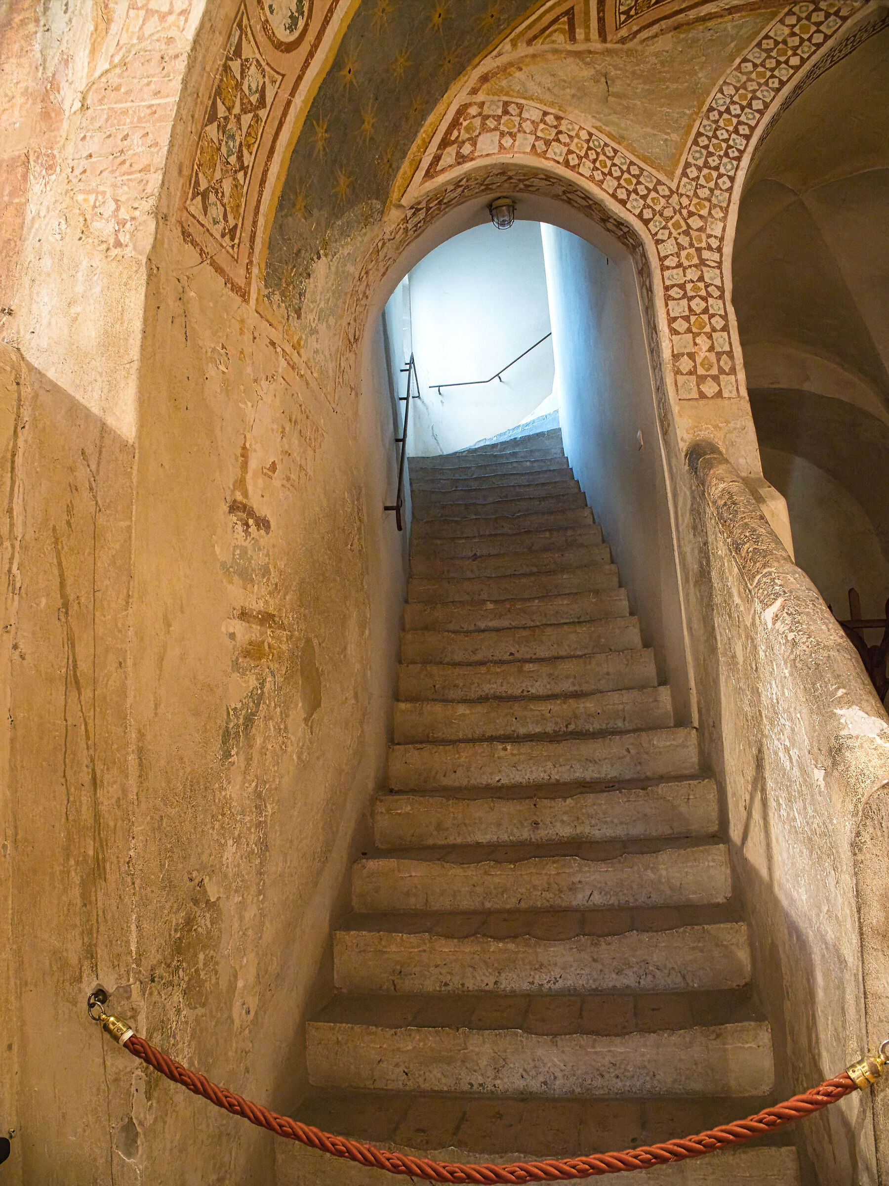 Pomposa la scala nell'abbazia