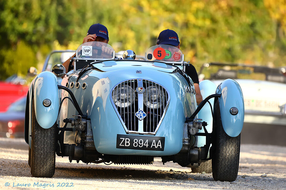 Healey Silverstone D 27 (1949)