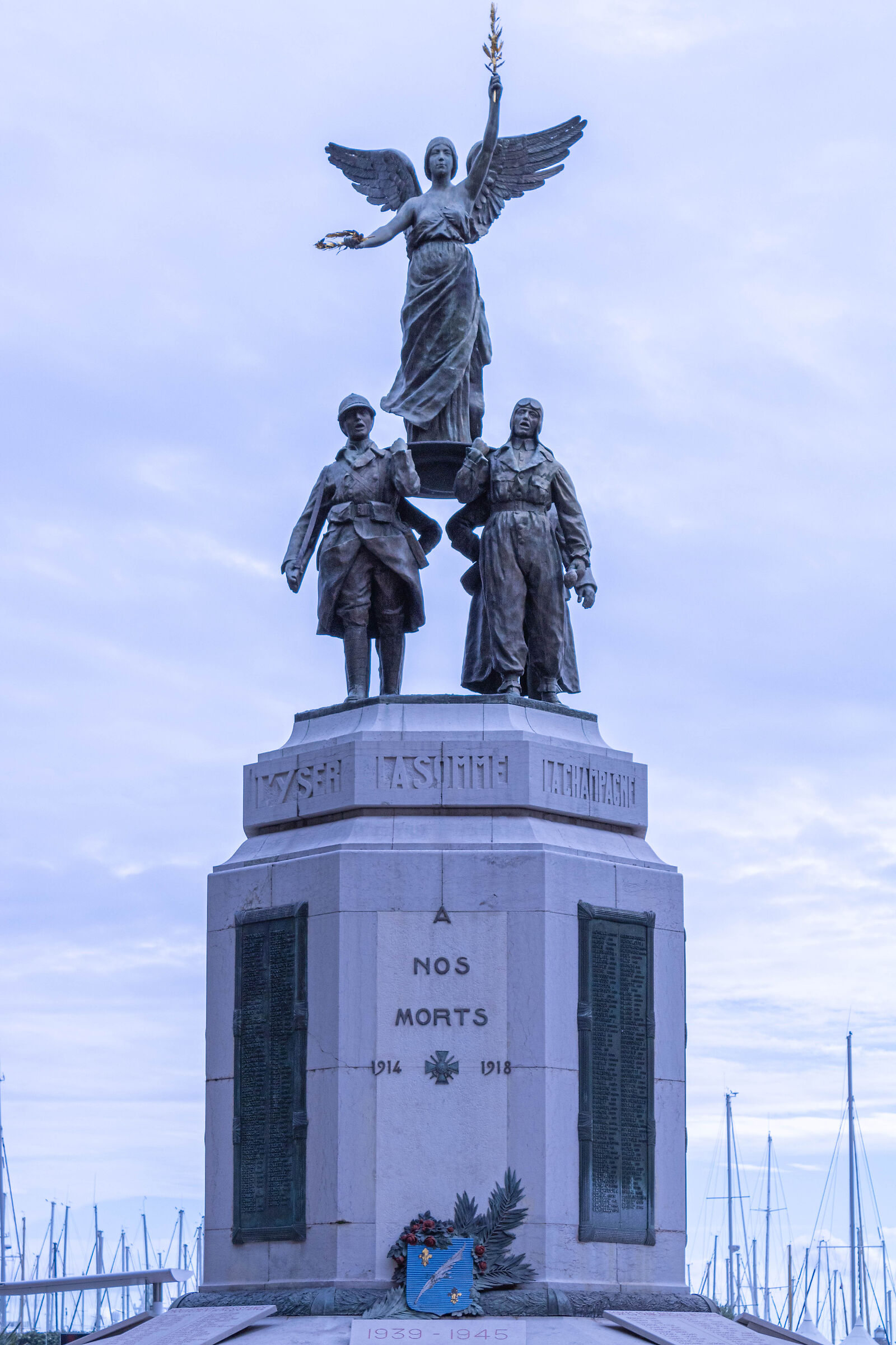 Monumento Caduti Cannes