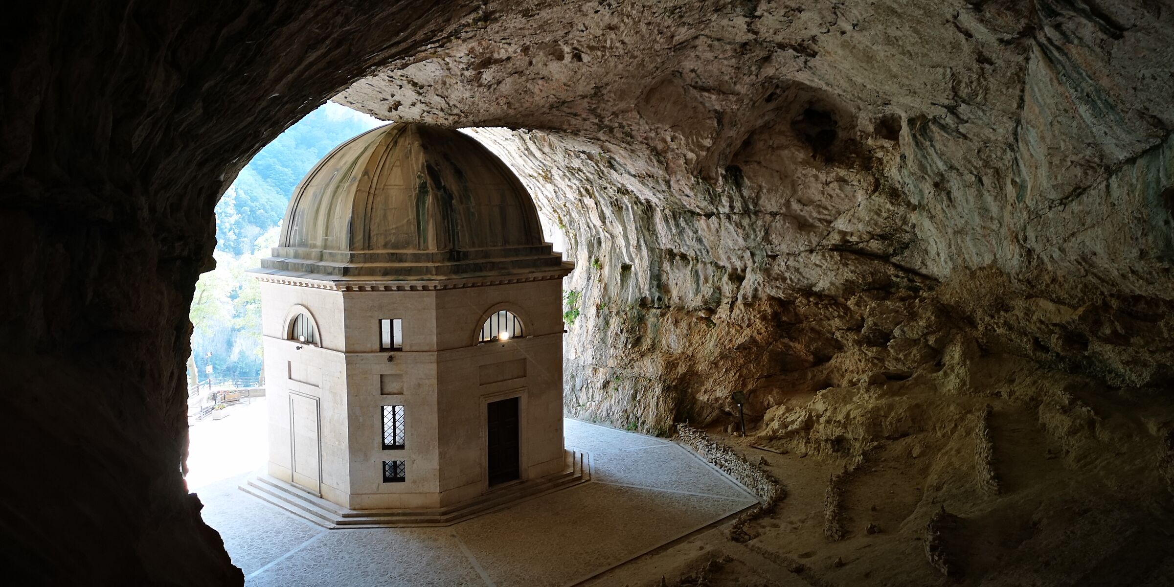 Temple of Valadier