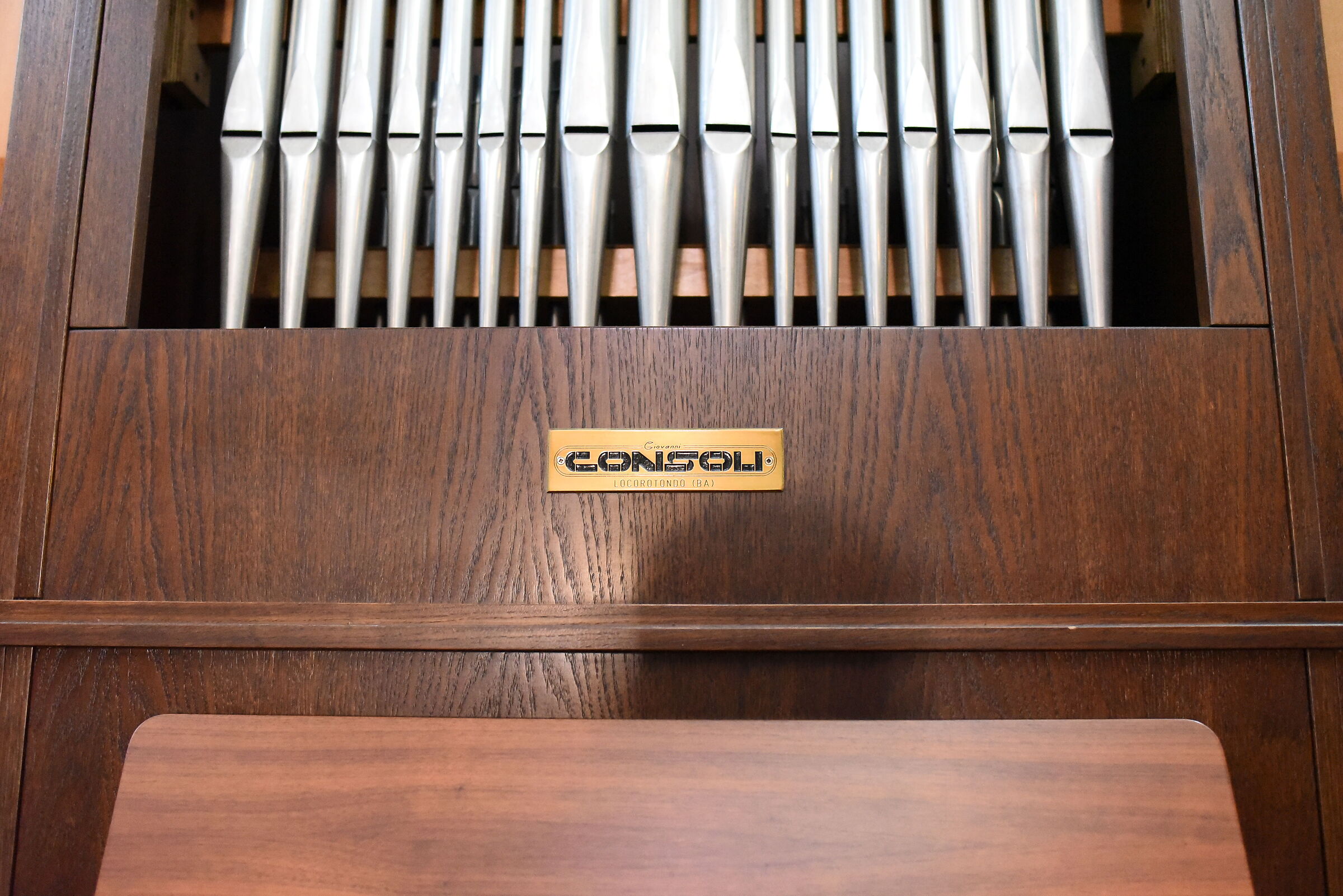 " ISO 12. 8 0 0 ", F. 2.8, 1/ 250- Nikon 28, 1.4 E ED