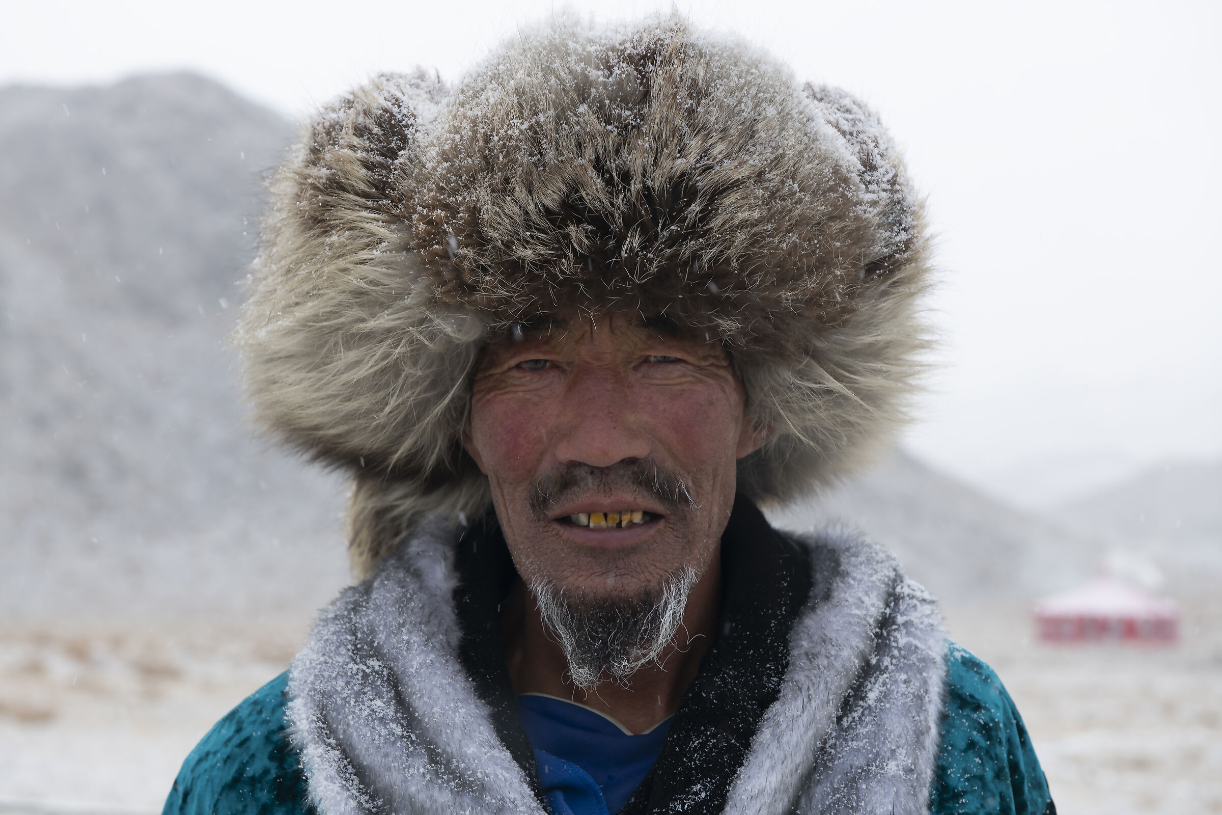 Ice eyes