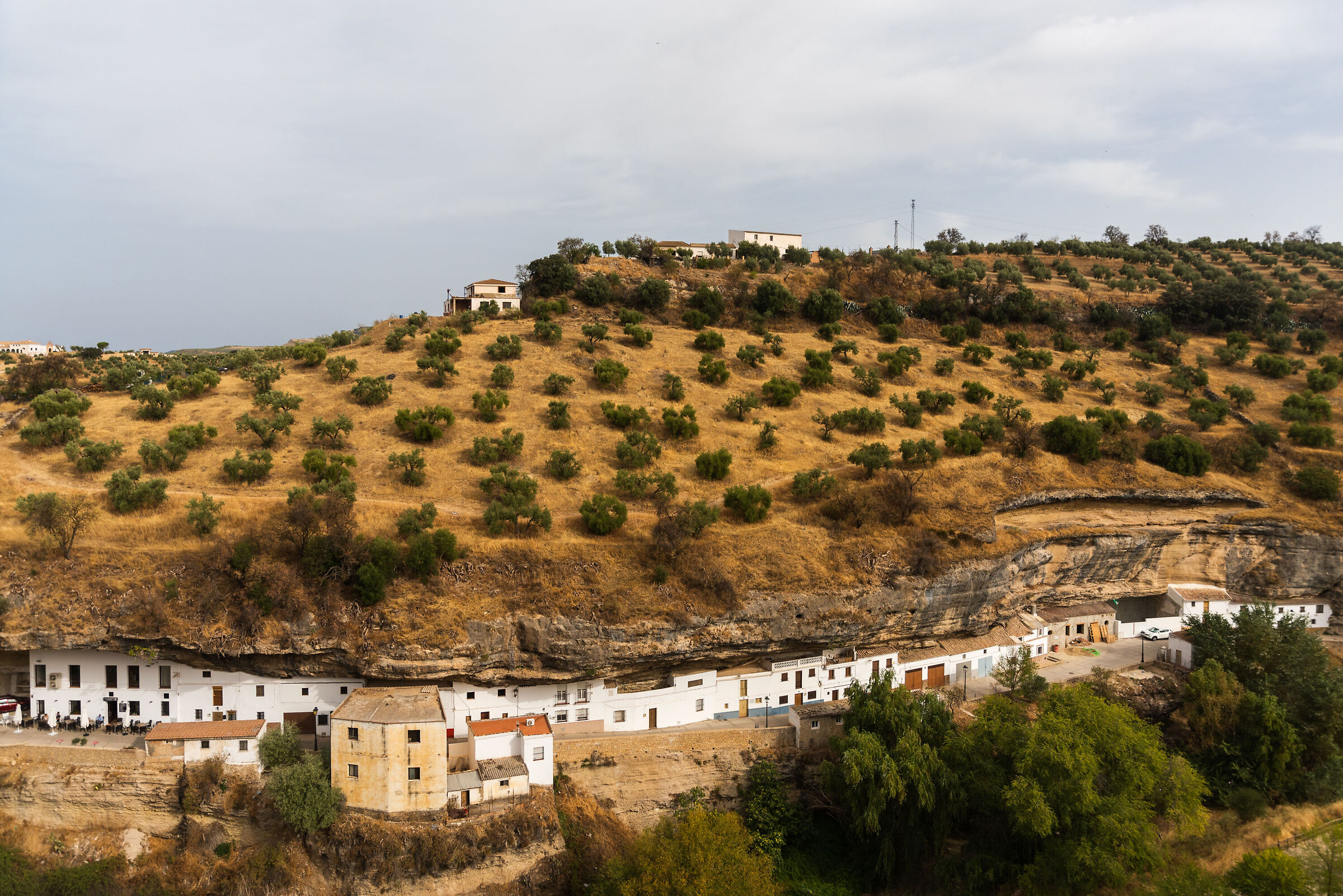 Setenil de la Bodegas (Andalucia)