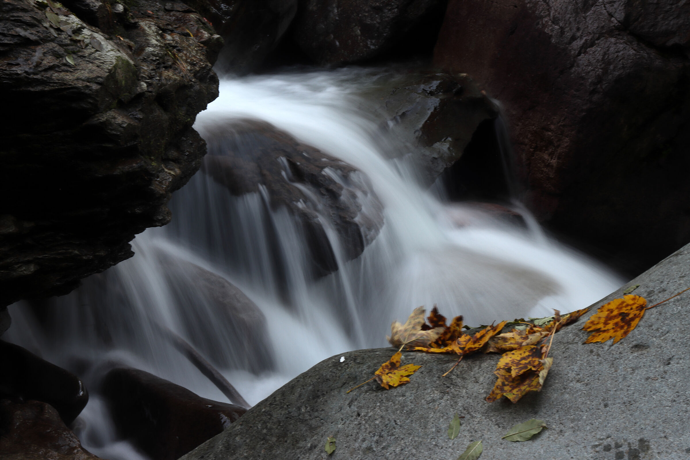 Valsanguigno - among the large boulders