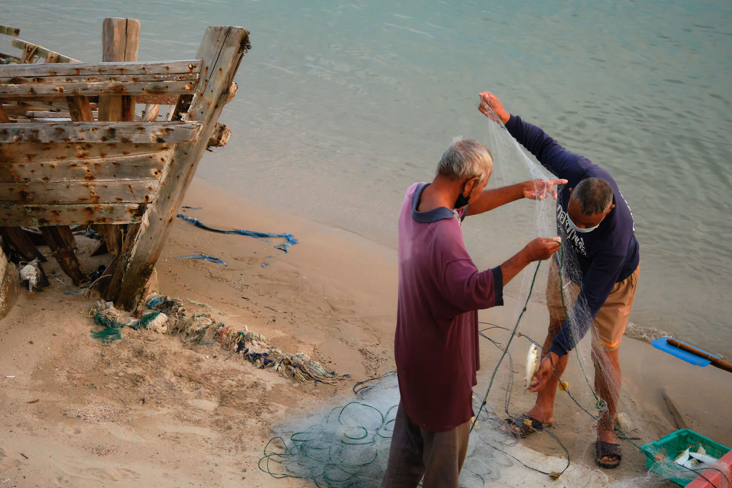The fishermen and the wreck
