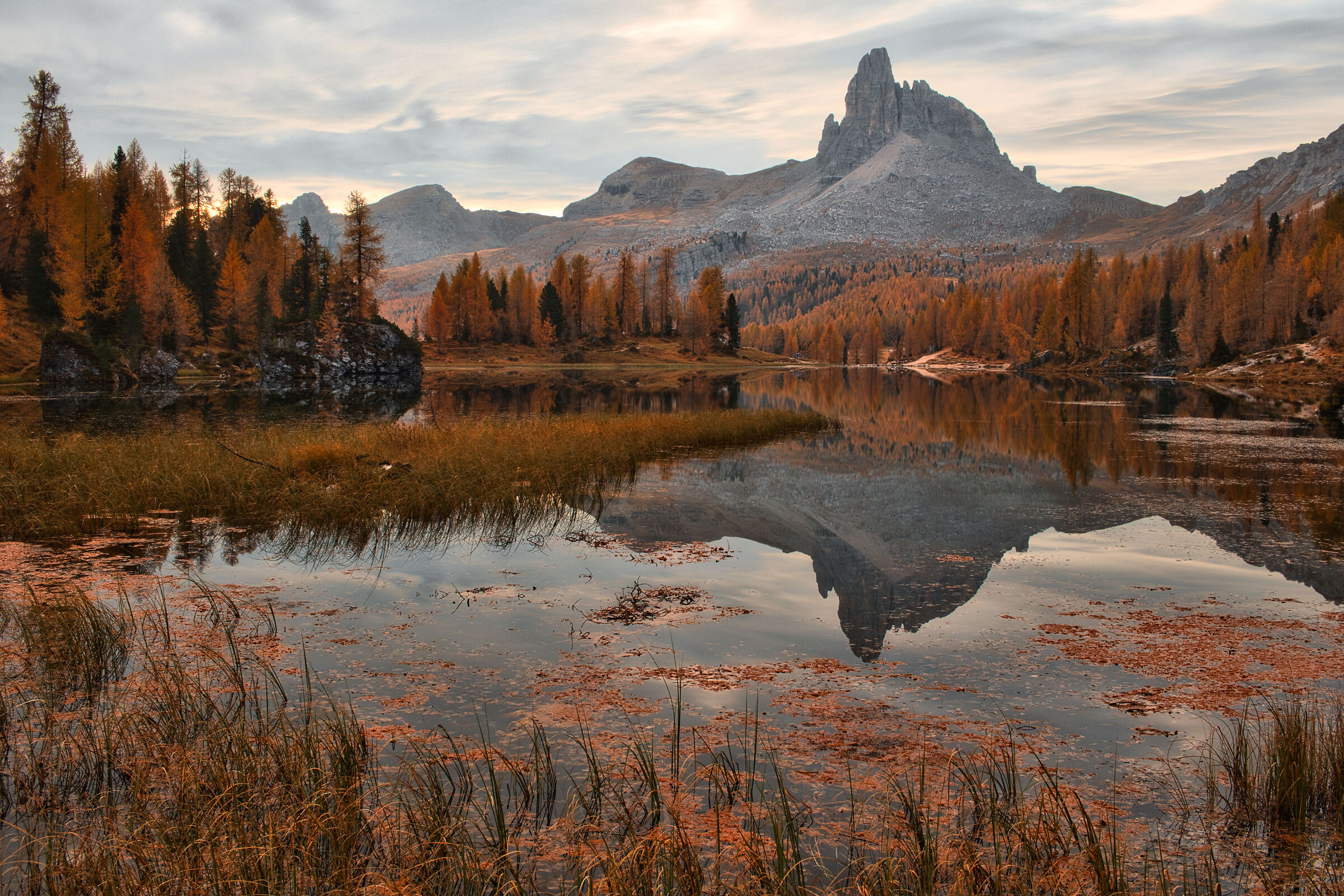 Lago Federa - Autumn - Alba