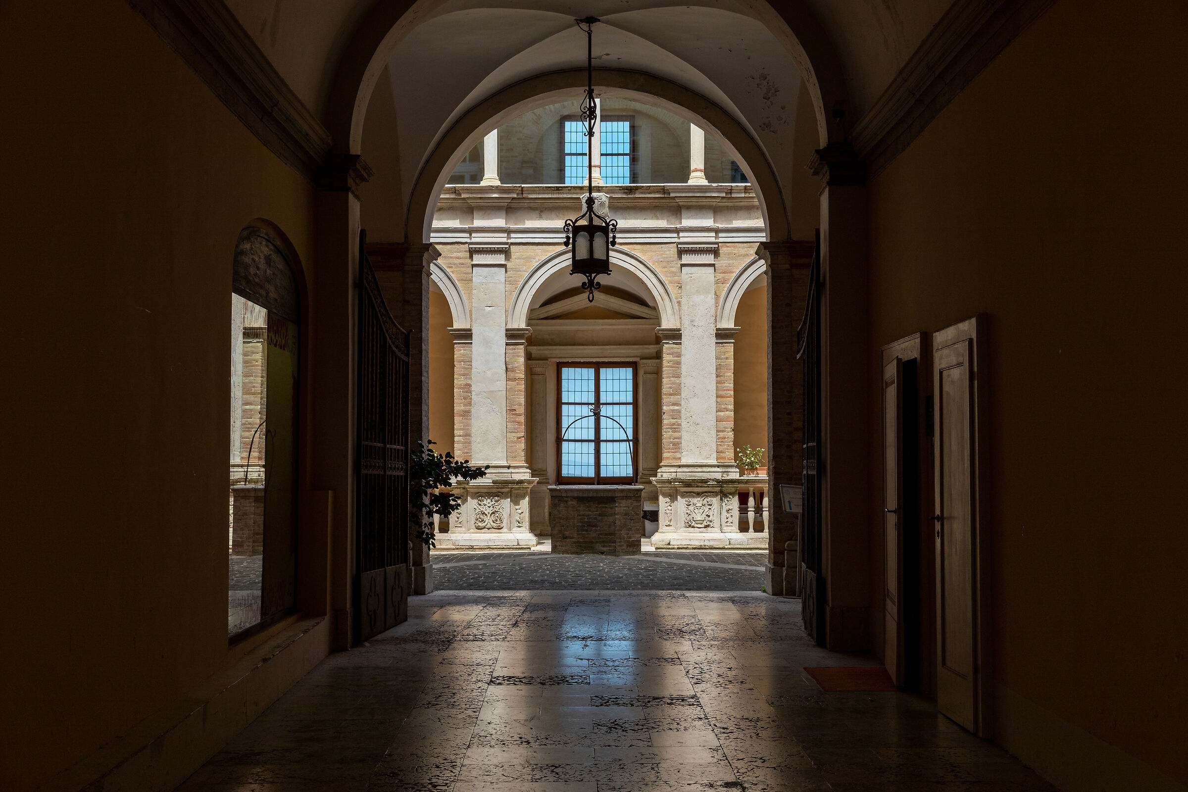 Senza Titolo