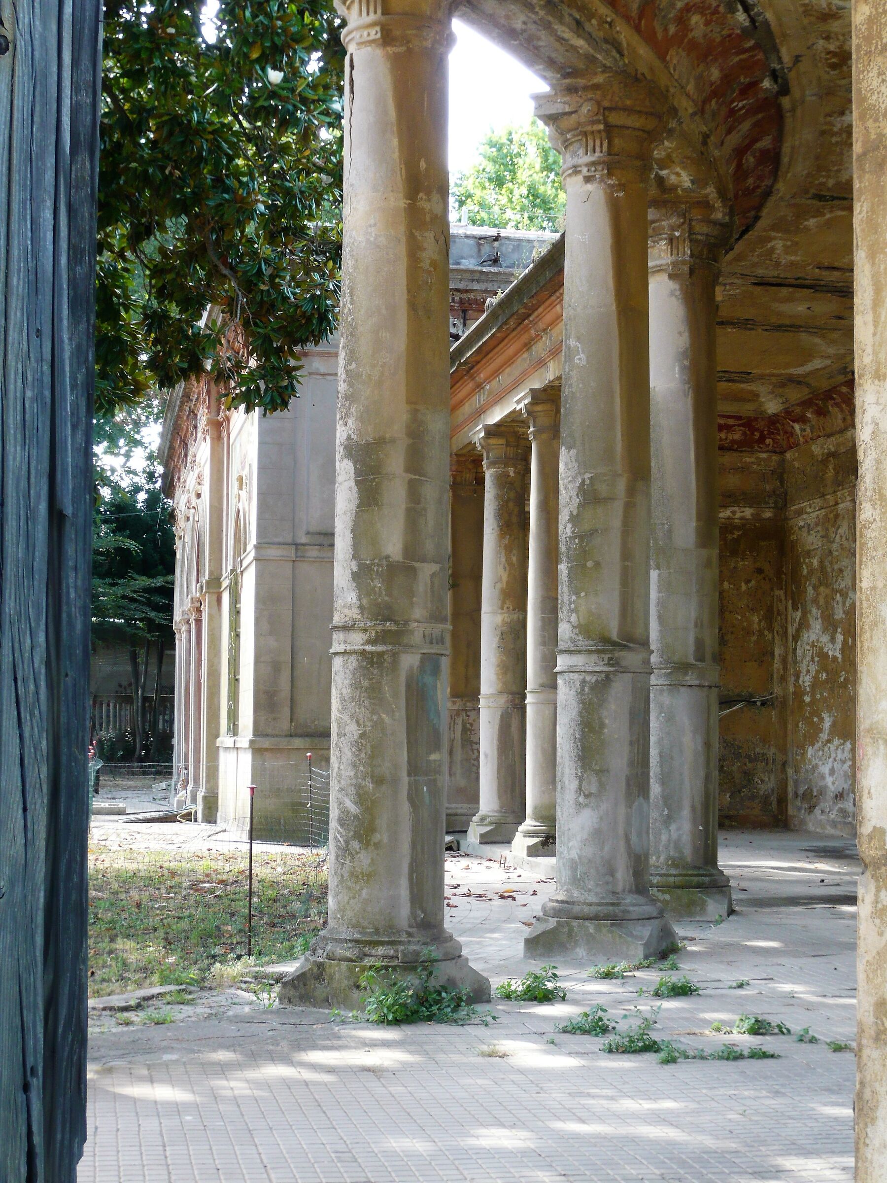 Livorno, Terme del Corallo