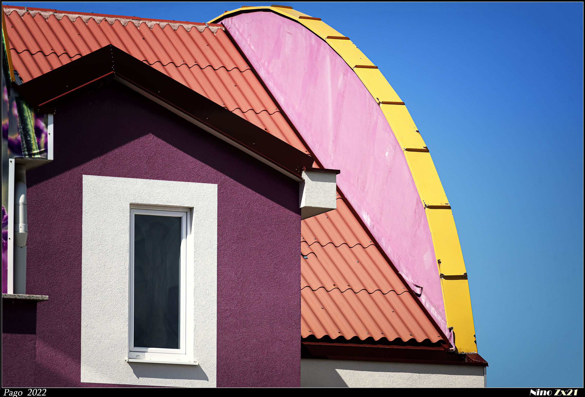 Colorful segments in Pag