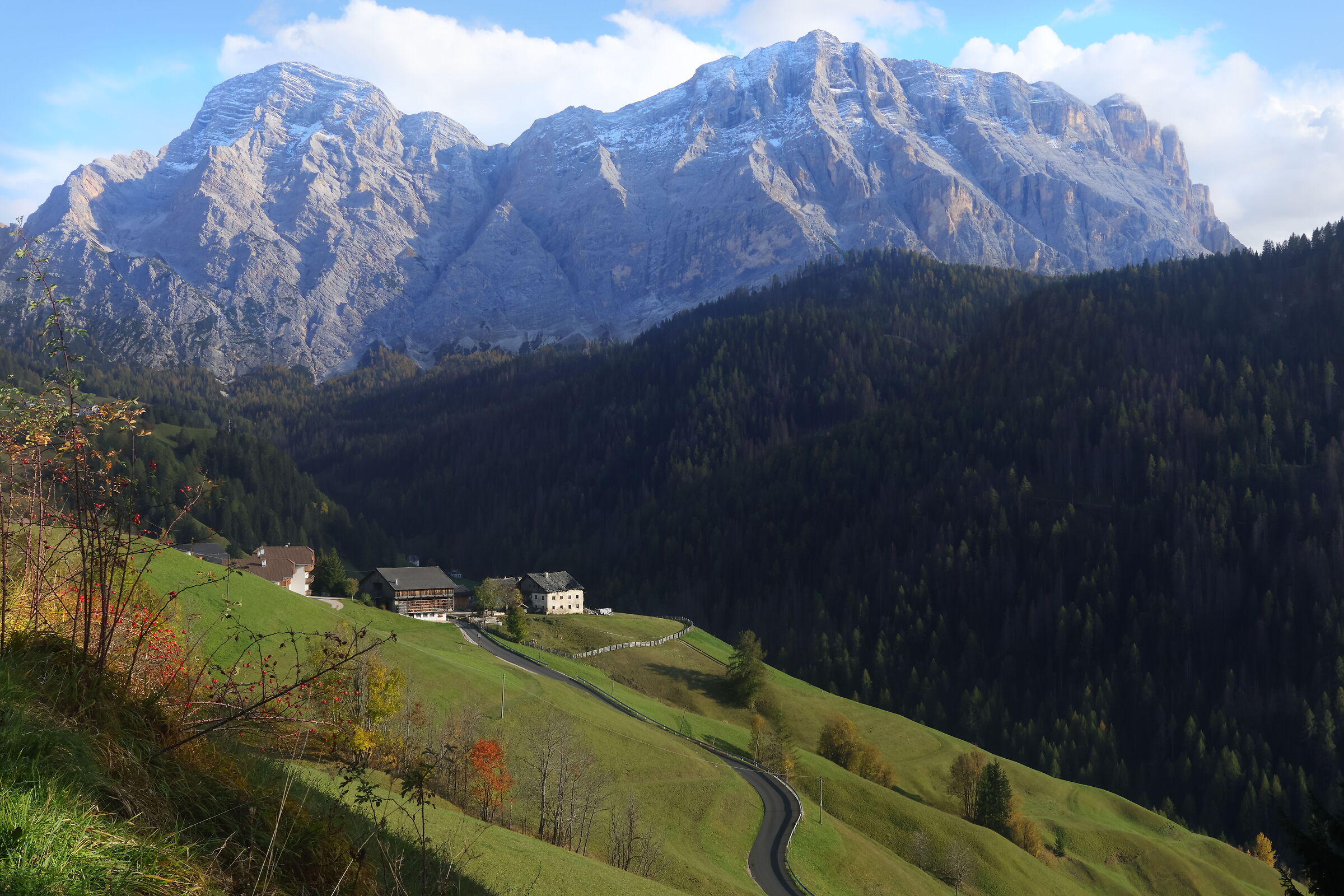 Miribung in autunno - La Val - Alta badia