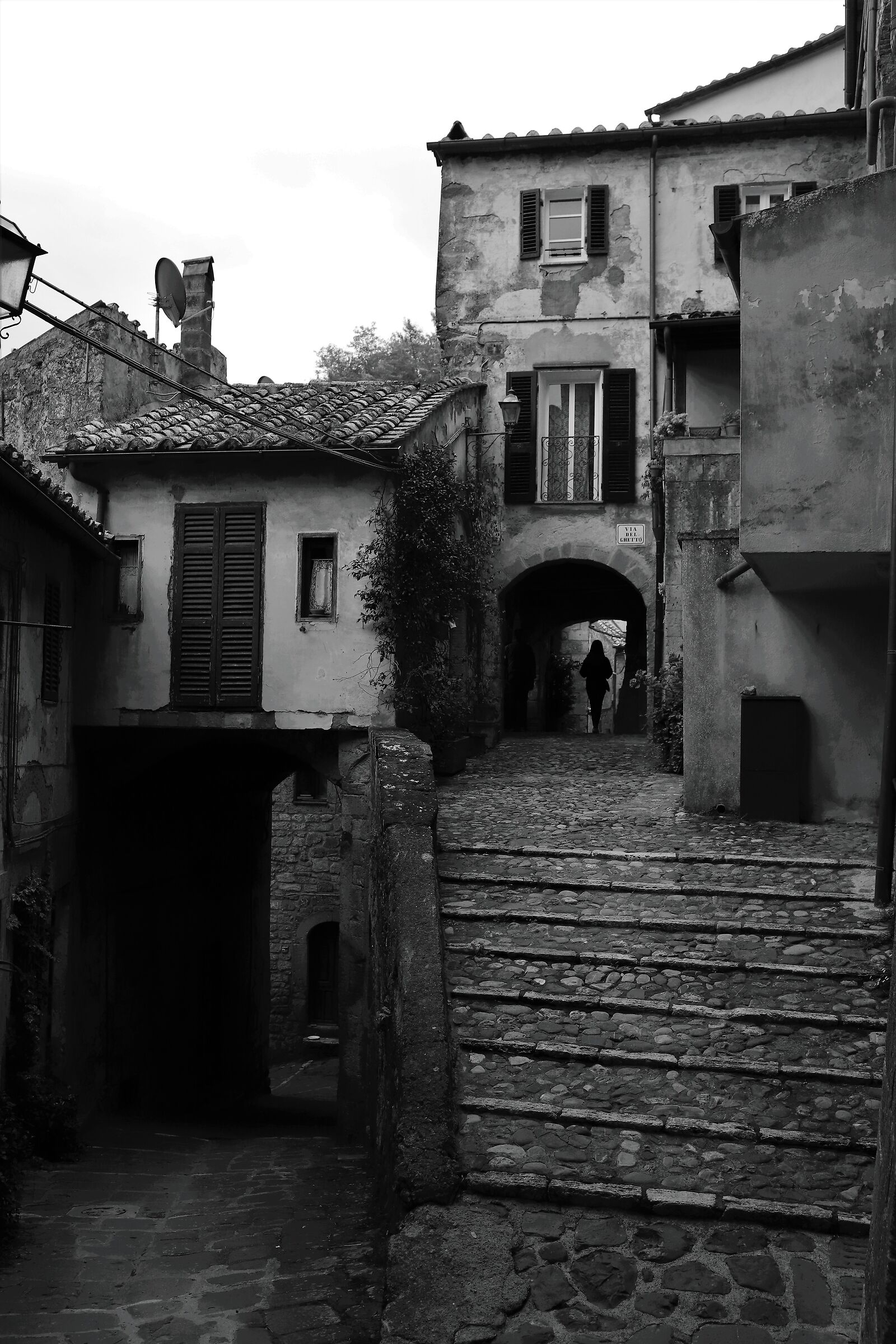 .... Walk through the streets of the ghetto