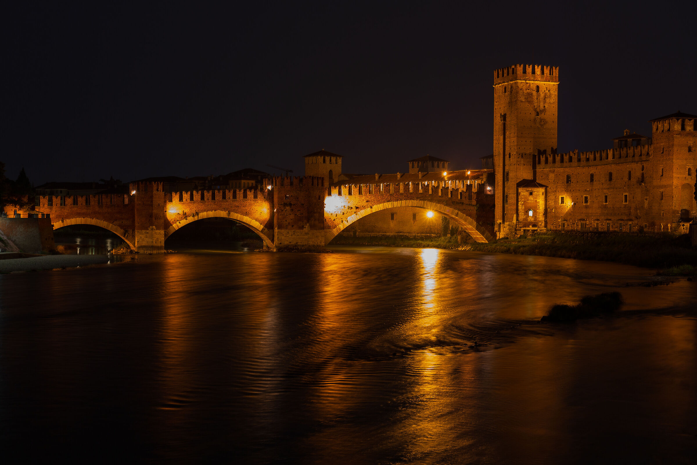 My_Verona_by_night