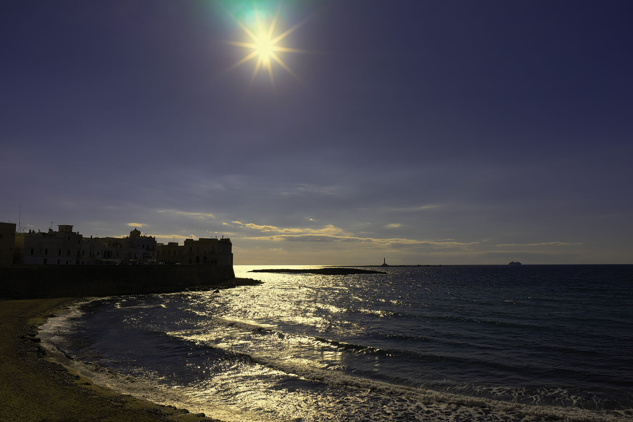 And the in the middle of the sea...............