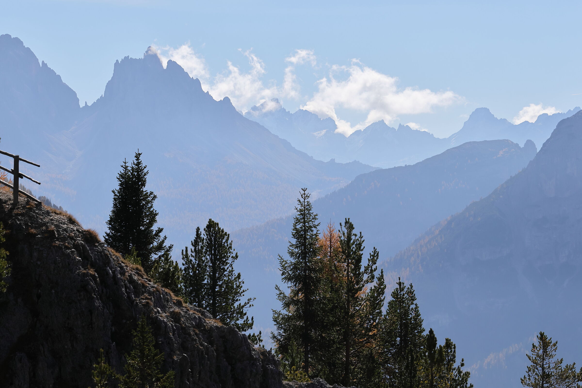 Panorama dal rifugio Vallandro