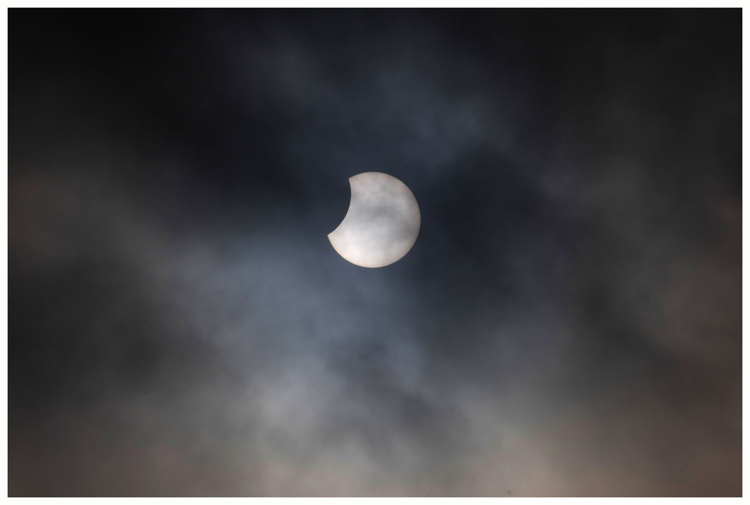 Partial eclipse of Sun 25 October 2022