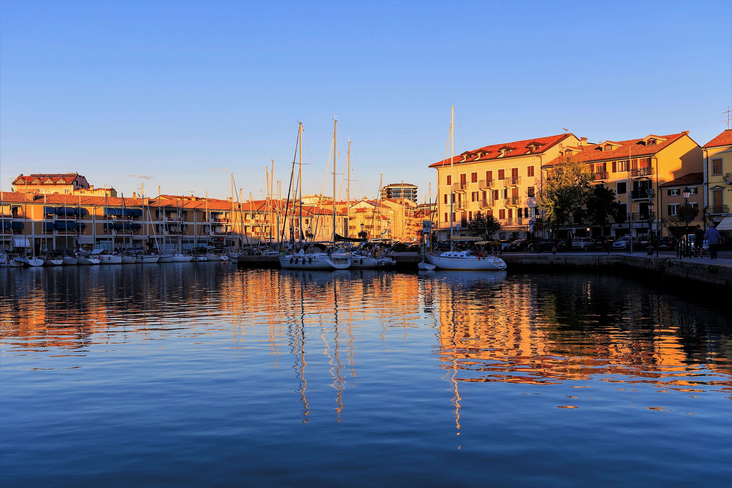 ....tramonto dal porticciolo....