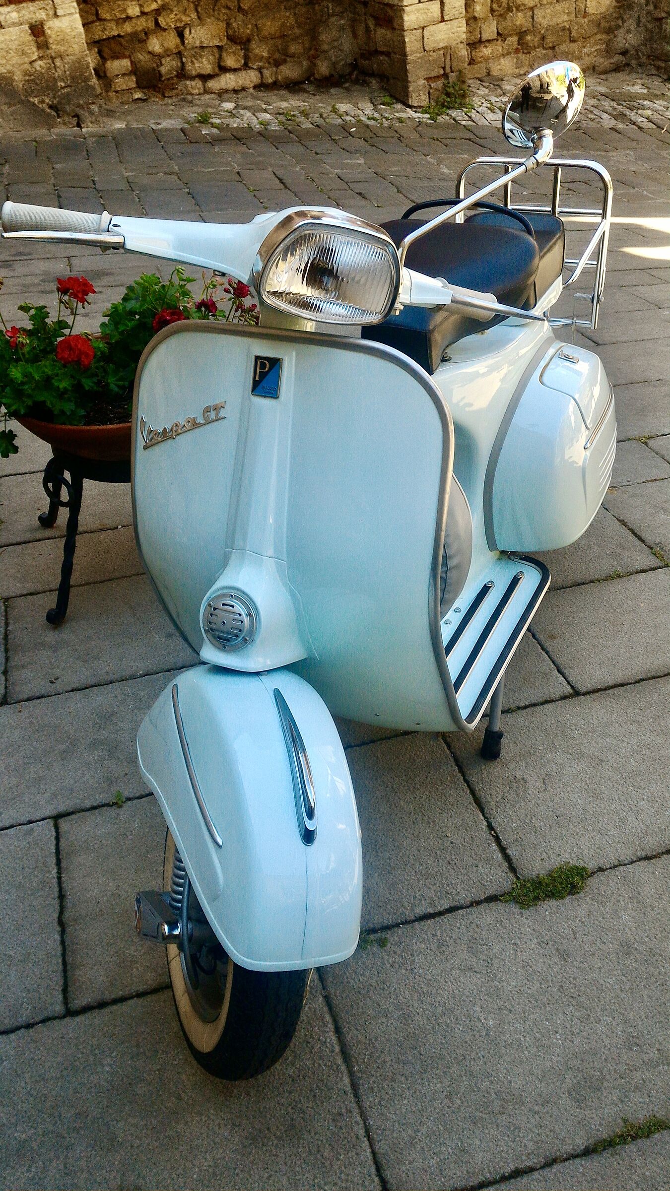 Vespa in Tuscany