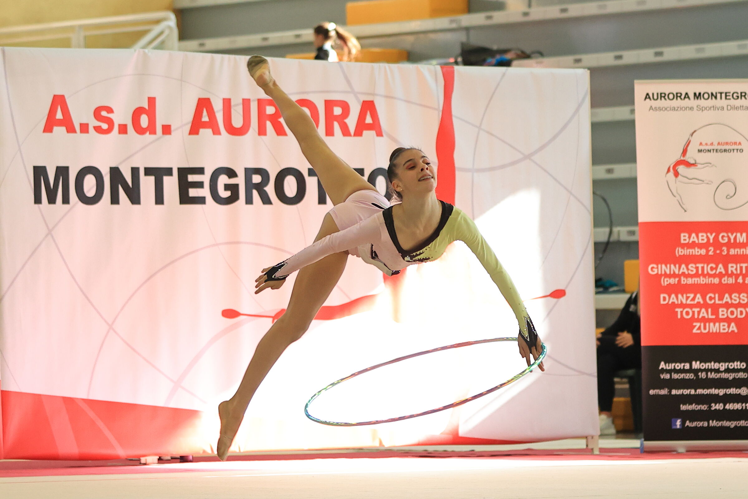 Salto Butterfly con Aurora