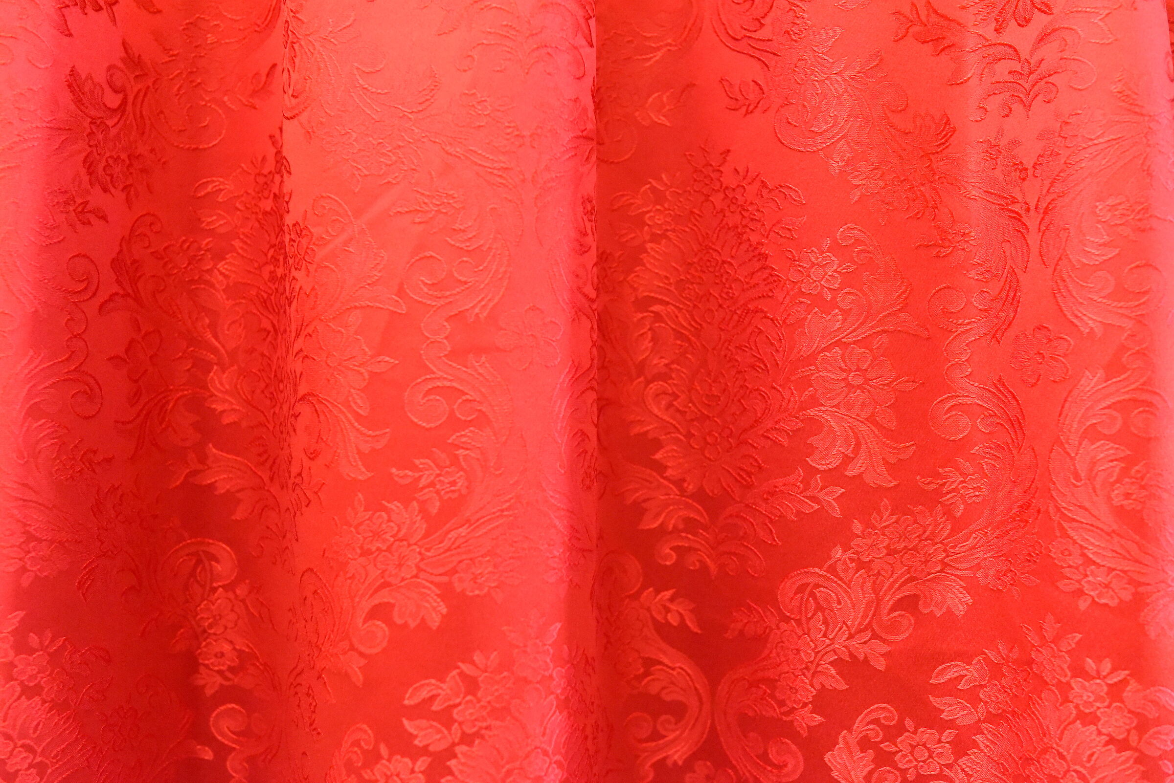 " ISO 12. 8 0 0 ", F. 2.8, 1/ 250- Sigma 28, 1.4 A...