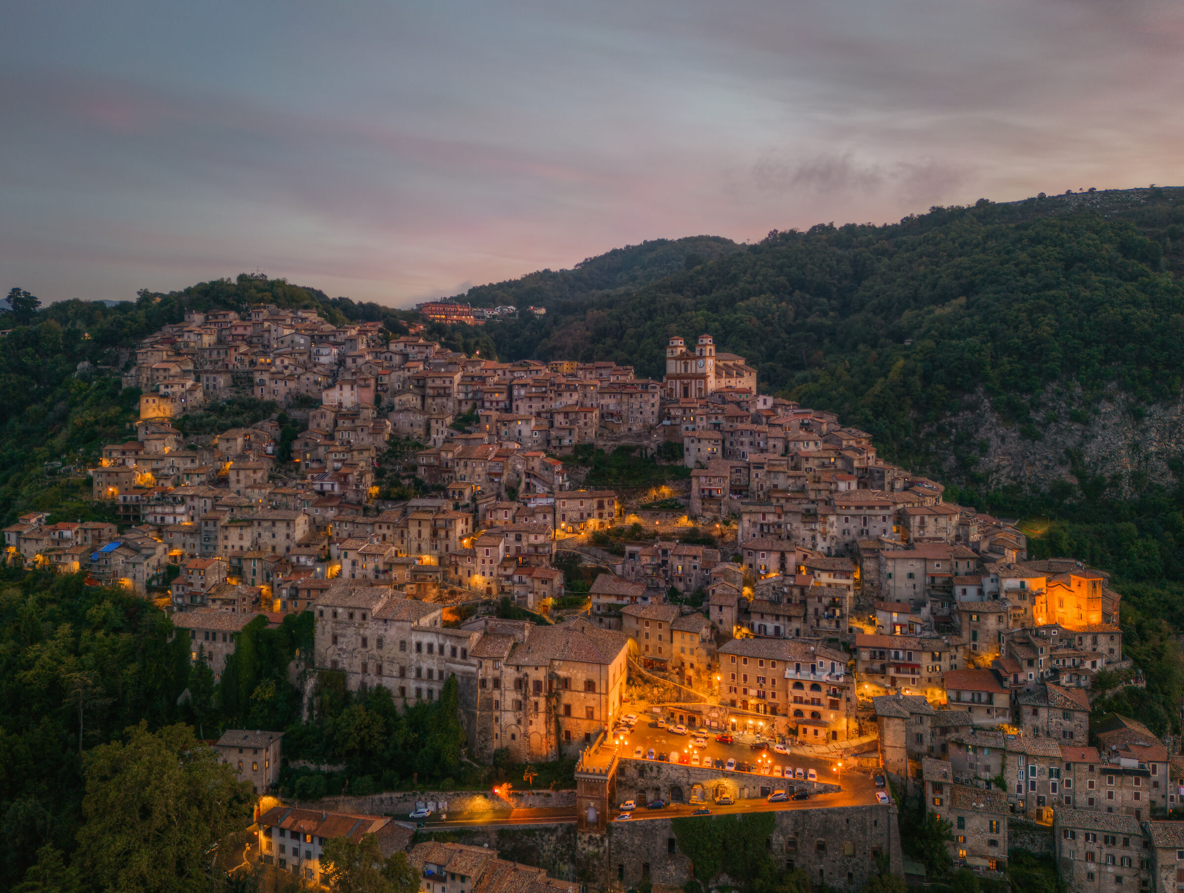 Artena