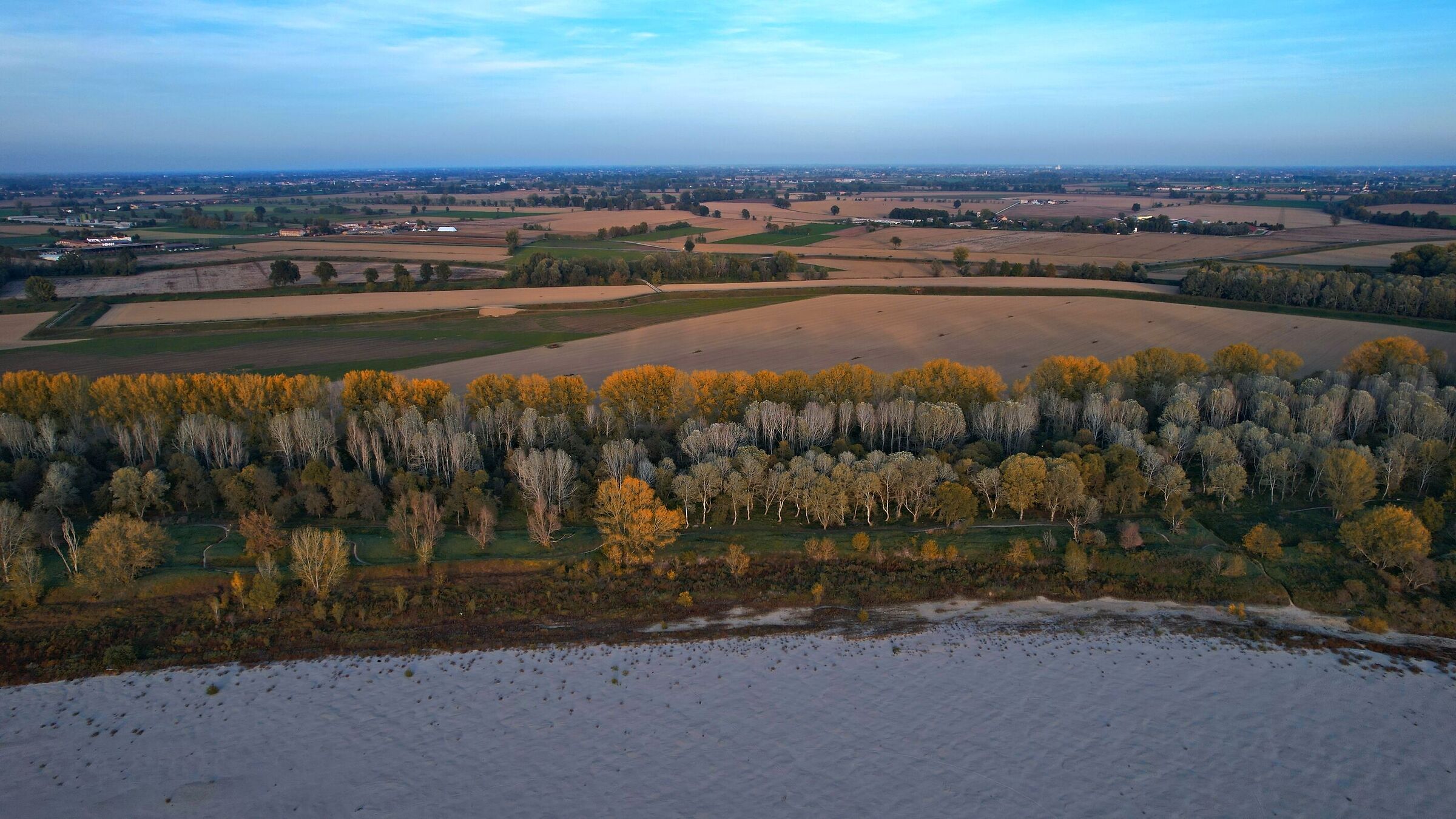 Cremona countryside on the border with the Po
