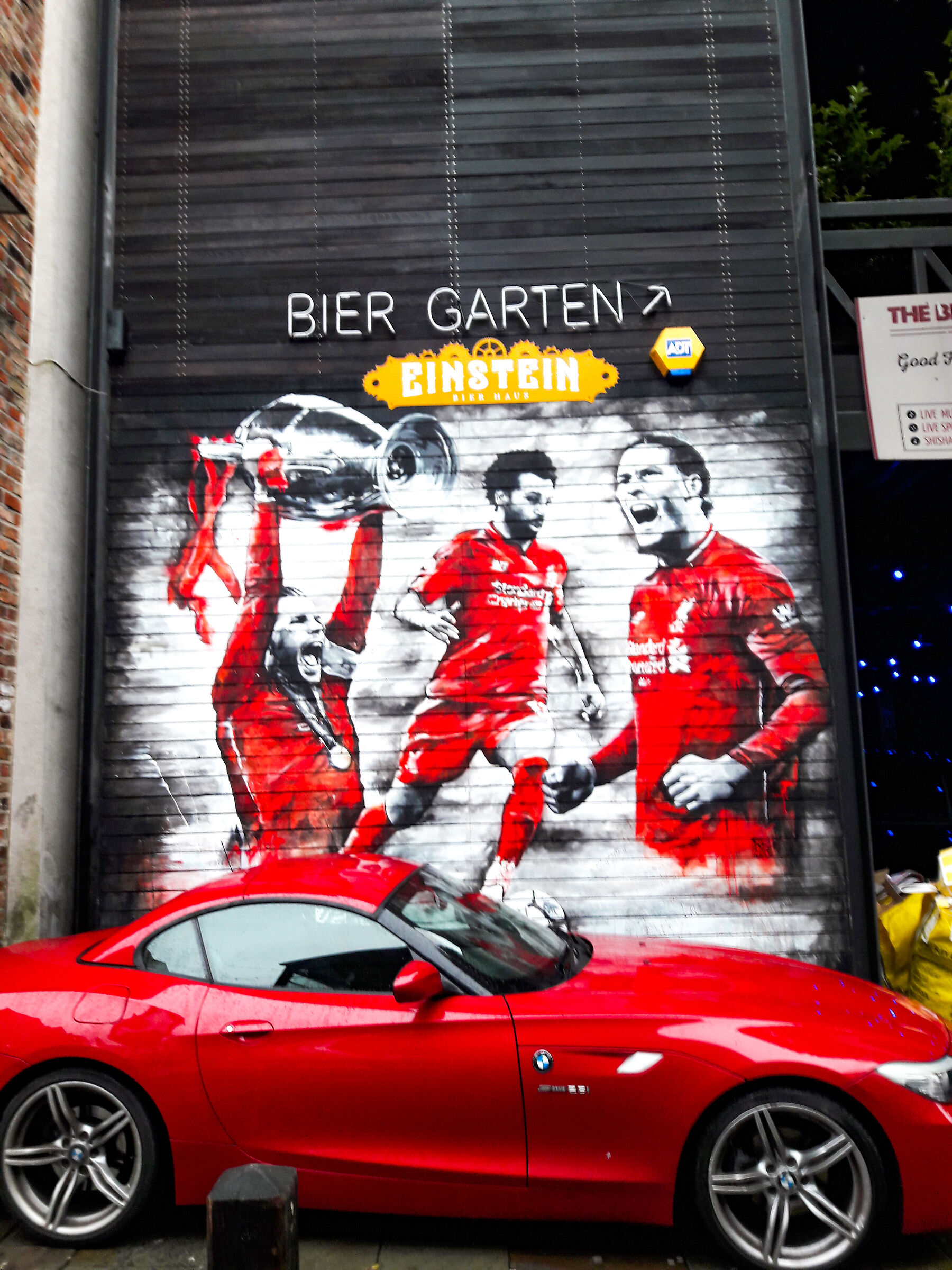 Per le strade di Liverpool