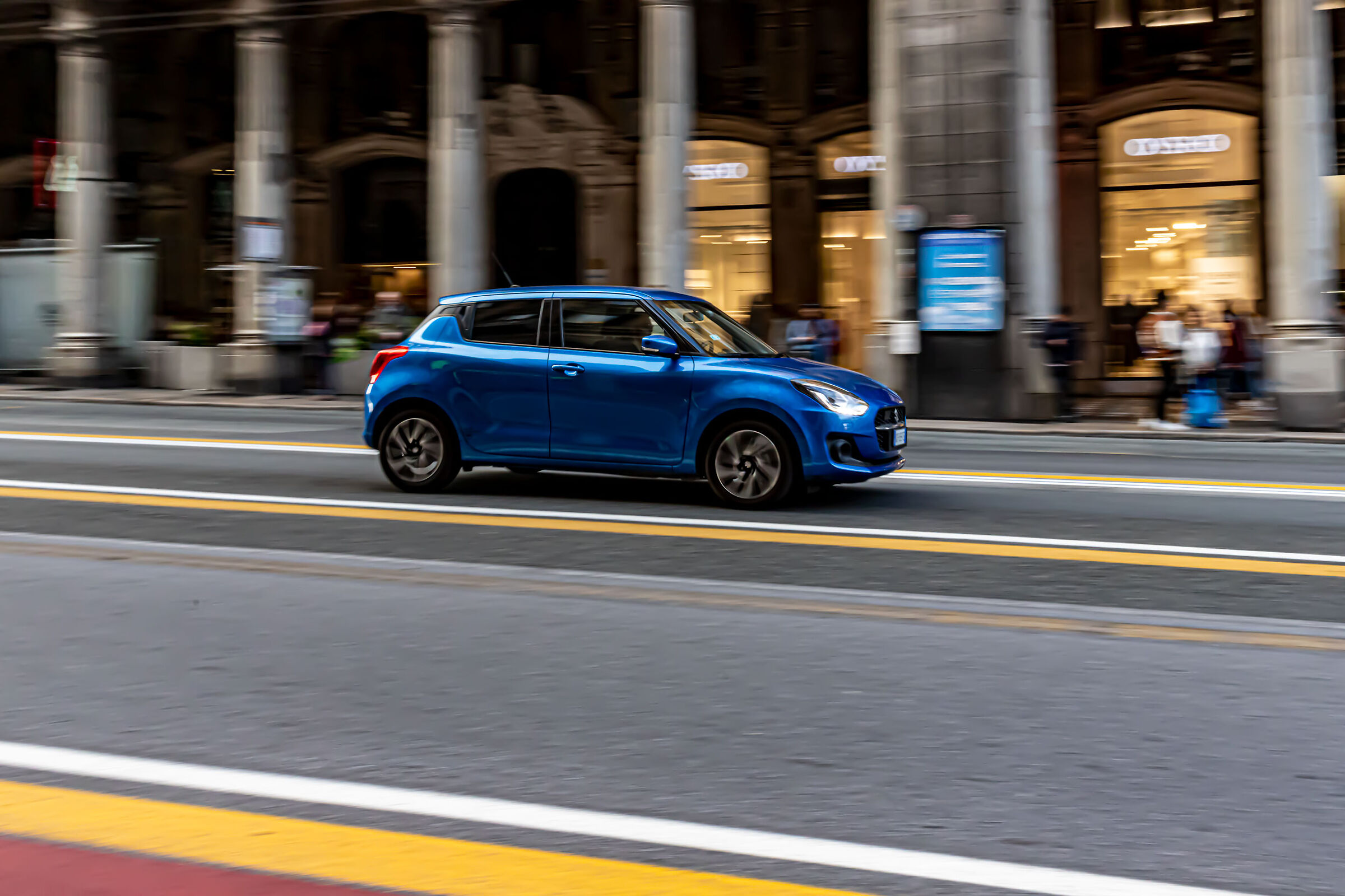 Panning in the city