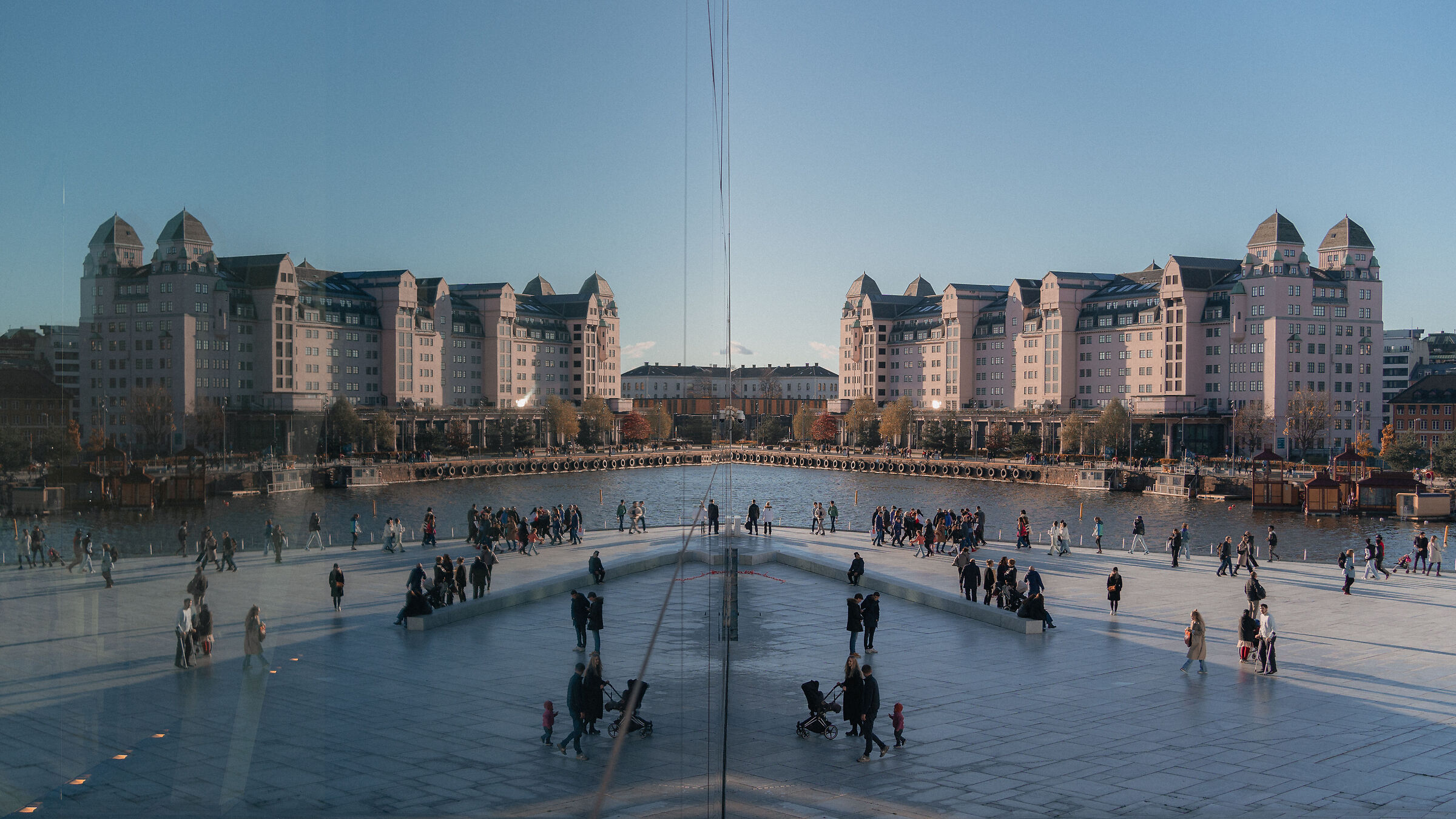 Un'Opera di simmetria