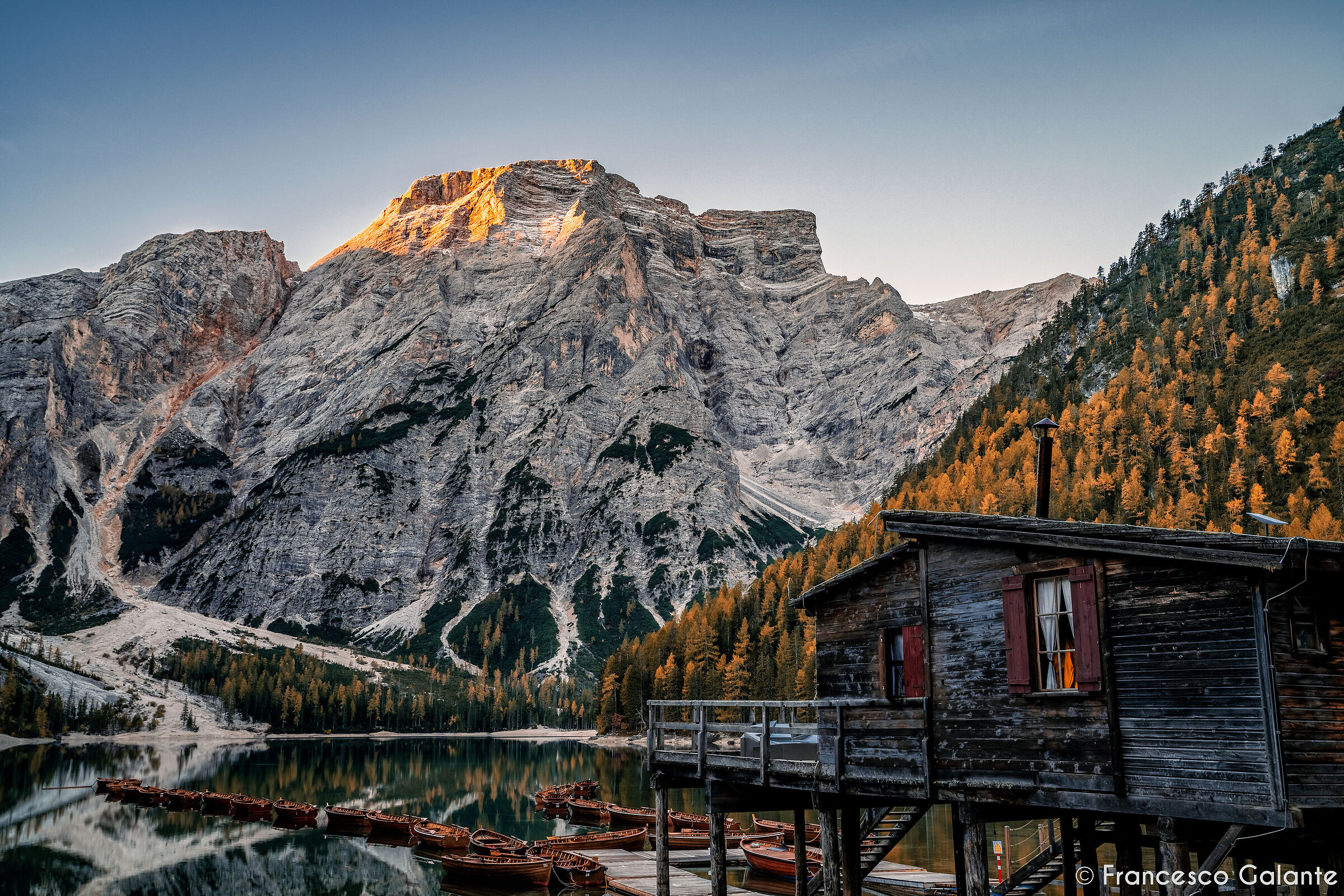 Sunrise at Lake Braies 4