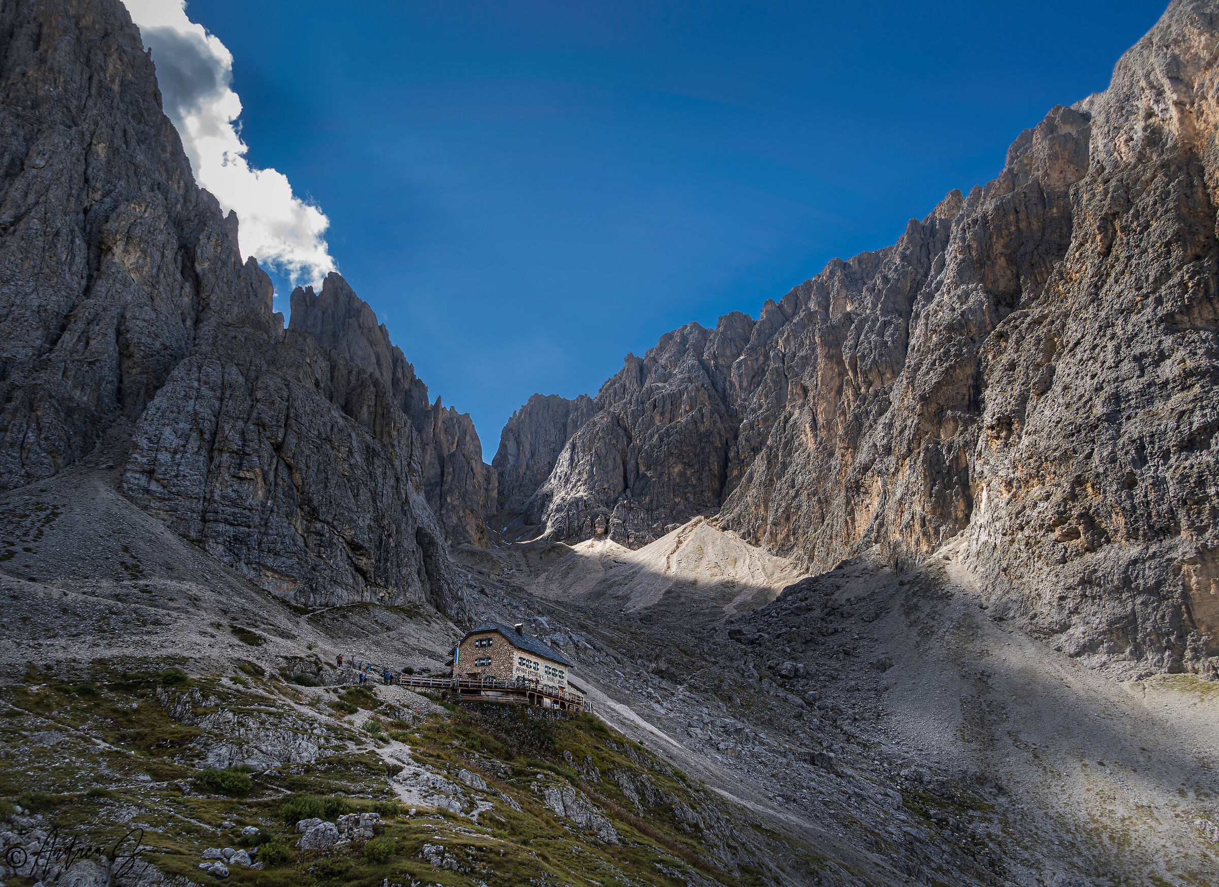 Towards the Vicenza refuge