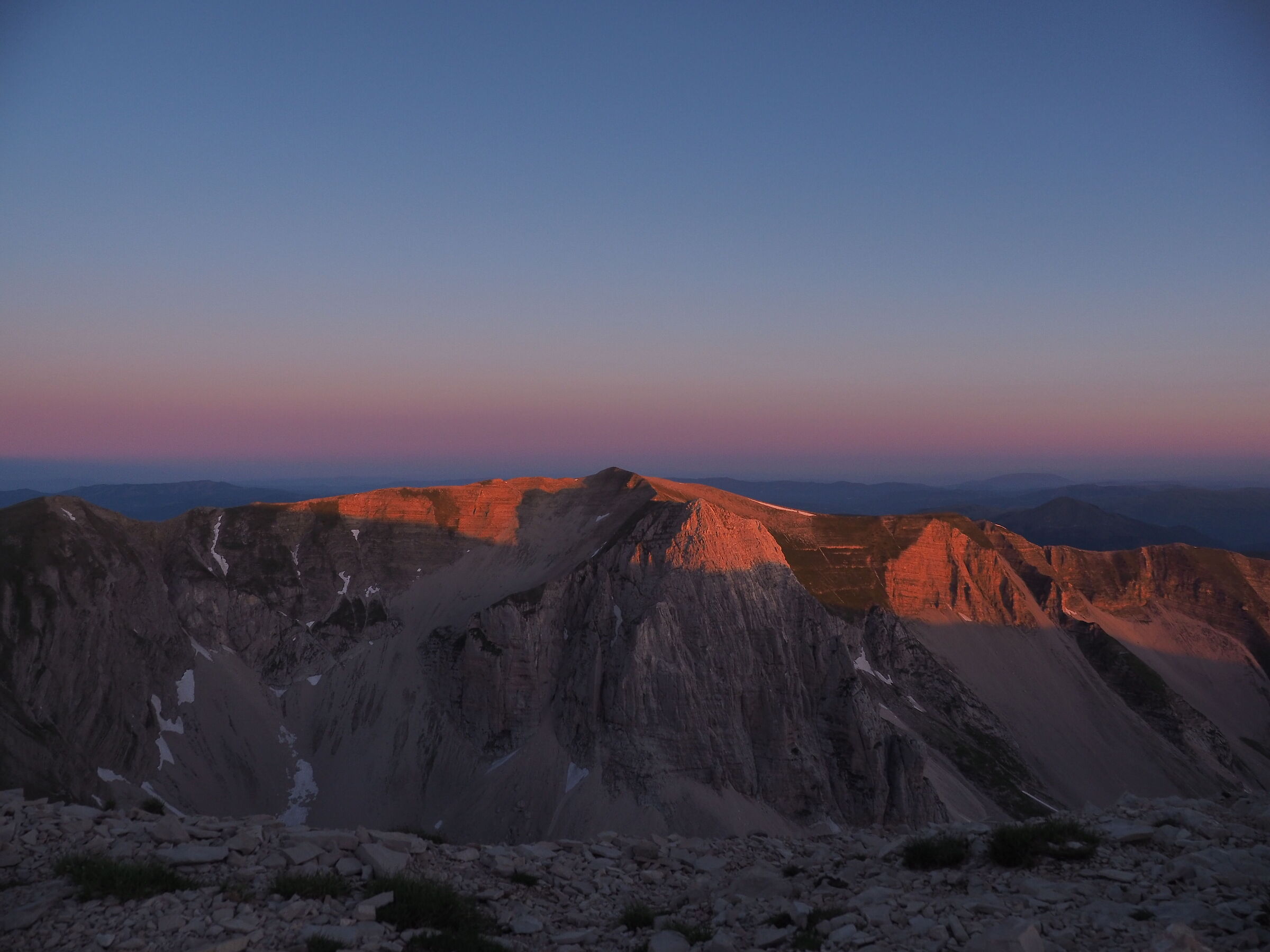 Sunrise from the top of the Vettore