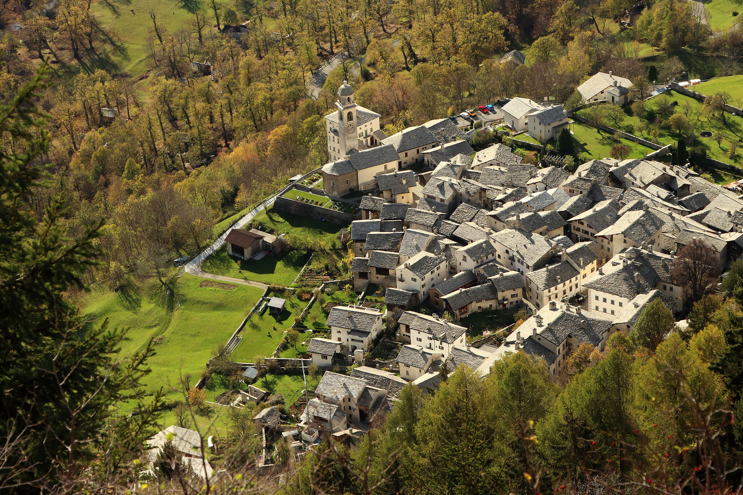Throne. the jewel of Bregaglia