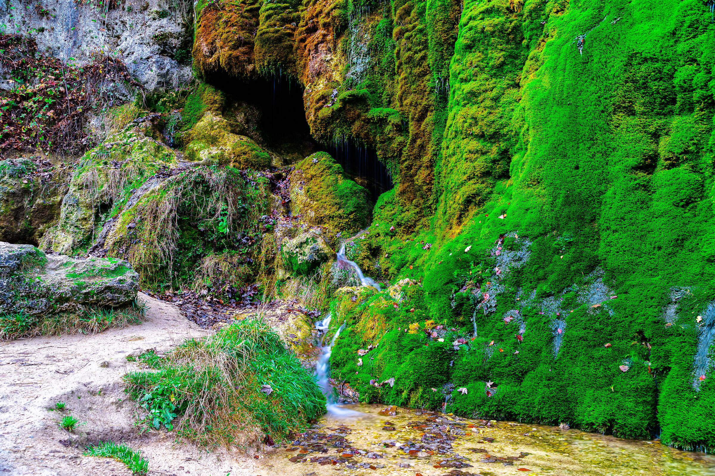 Waterfall Dreimühlen Eifelpark