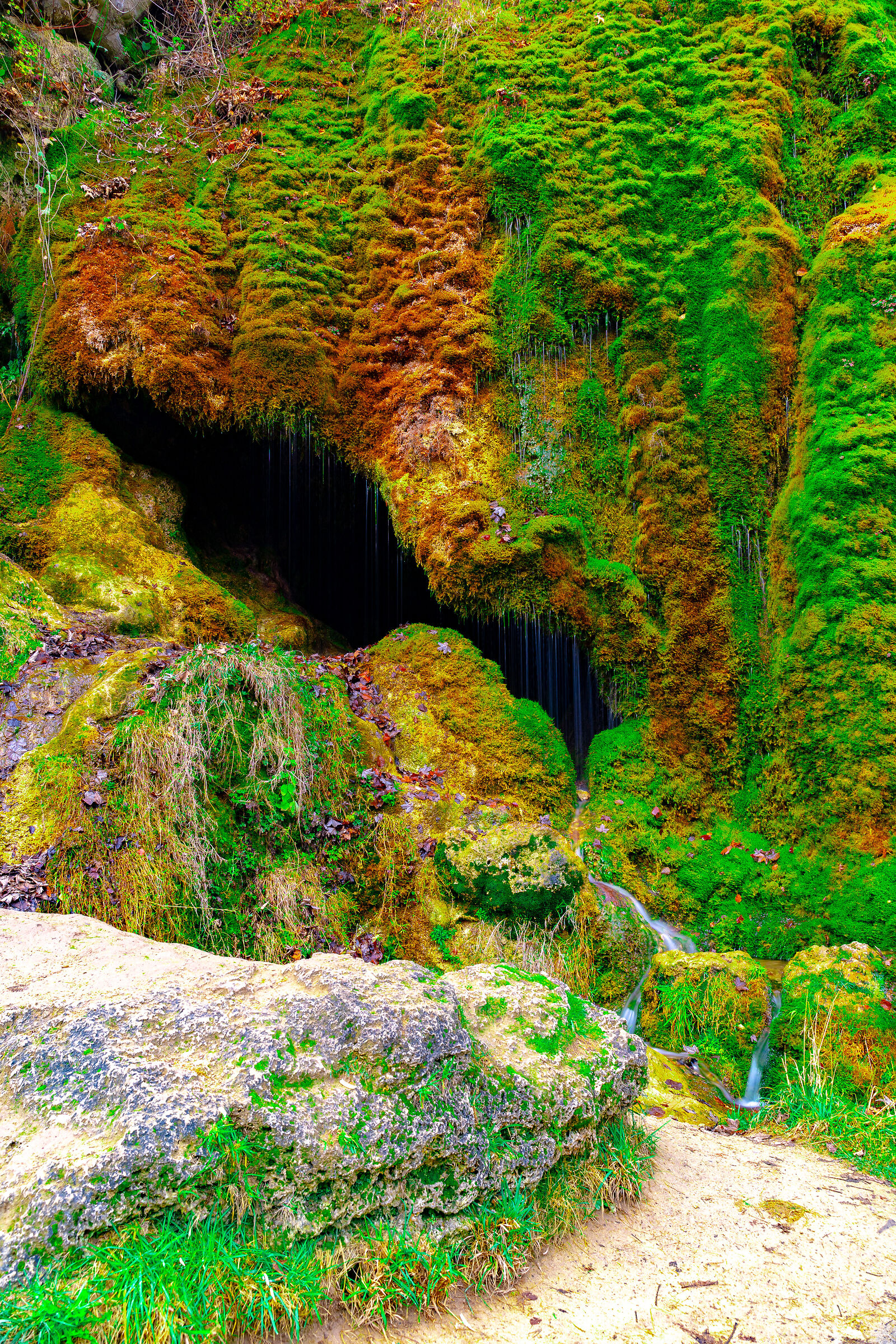 Waterfall Dreimühlen Eifelpark