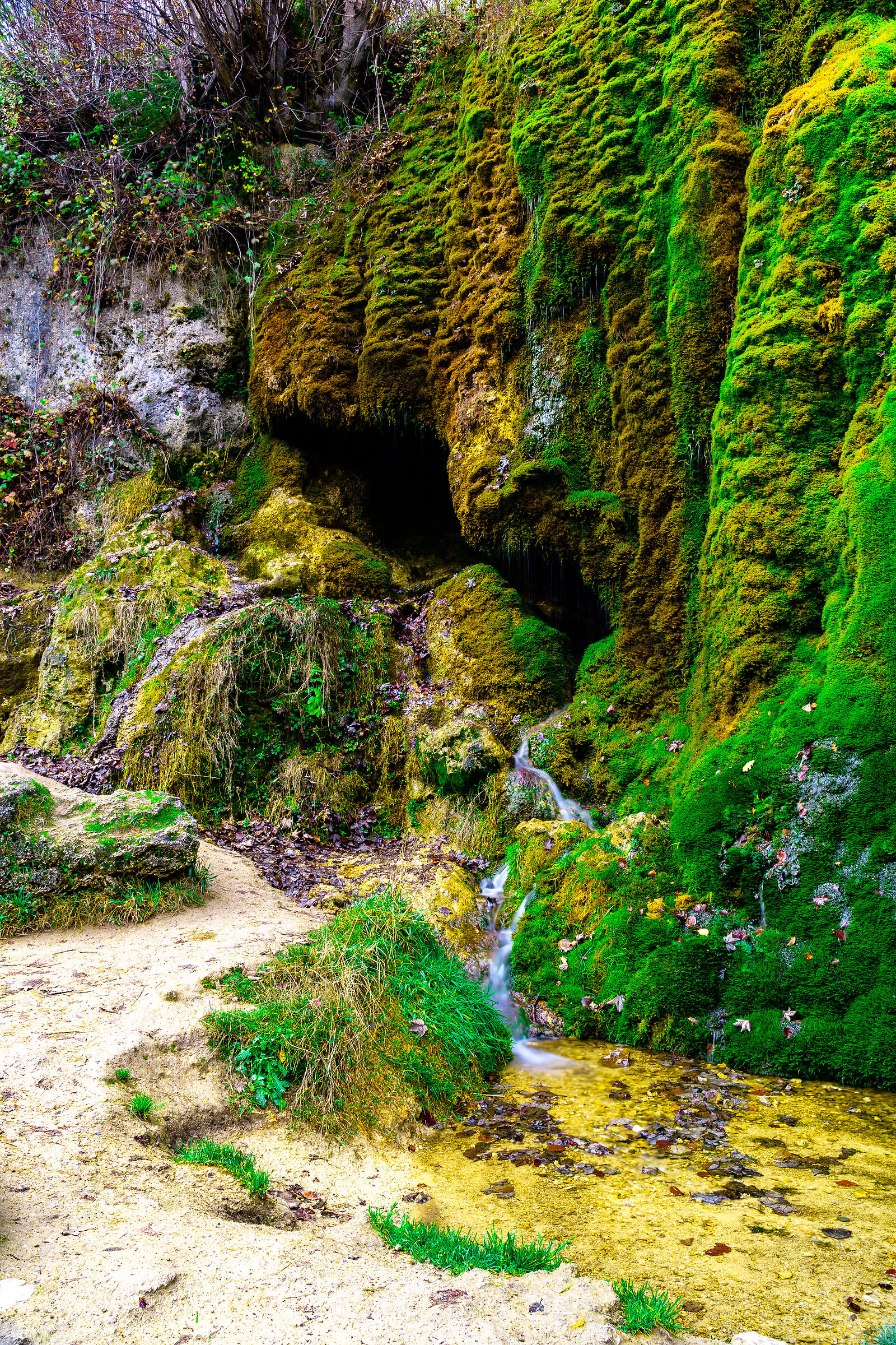 Waterfall Dreimühlen Eifelpark