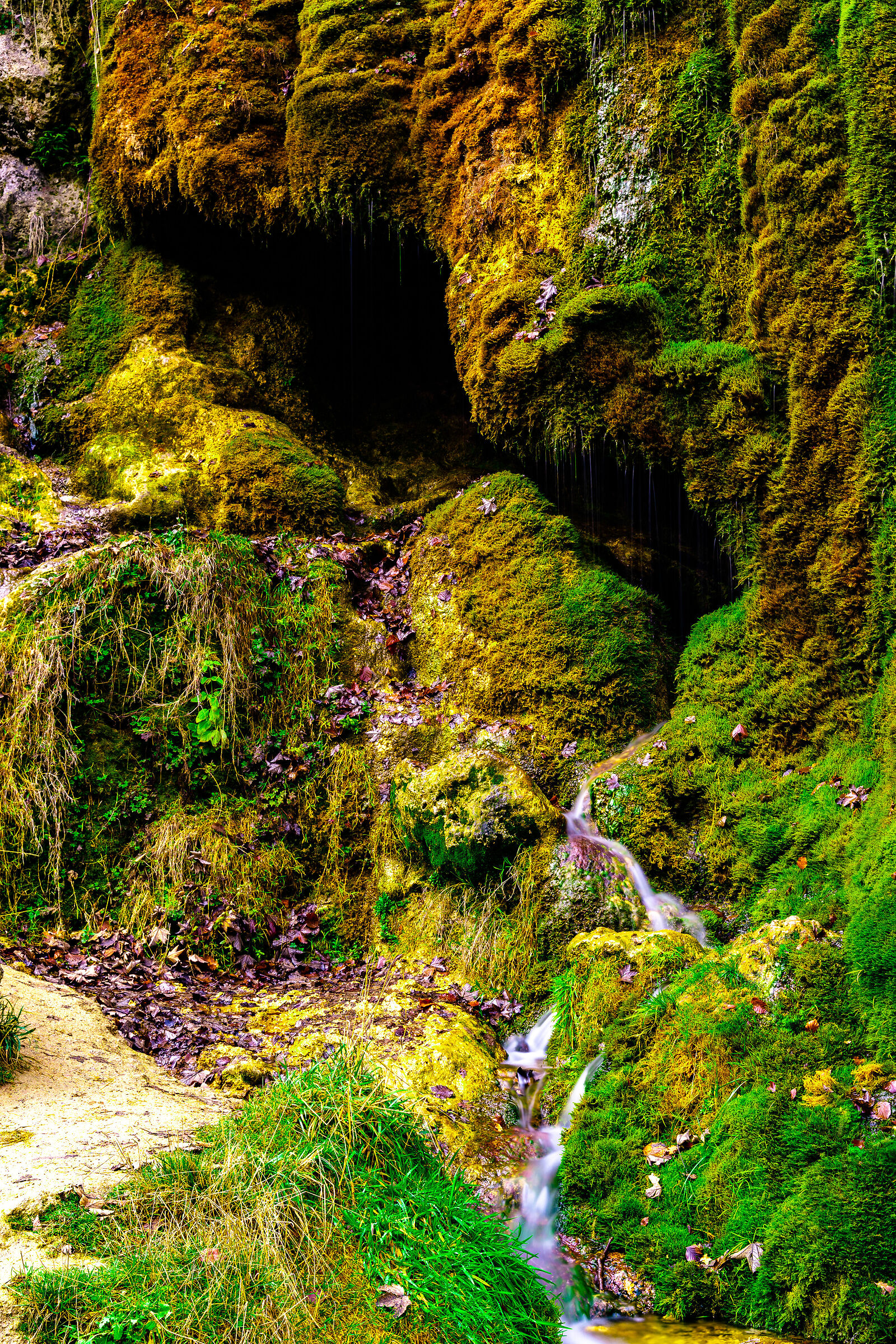 Waterfall Dreimühlen Eifelpark