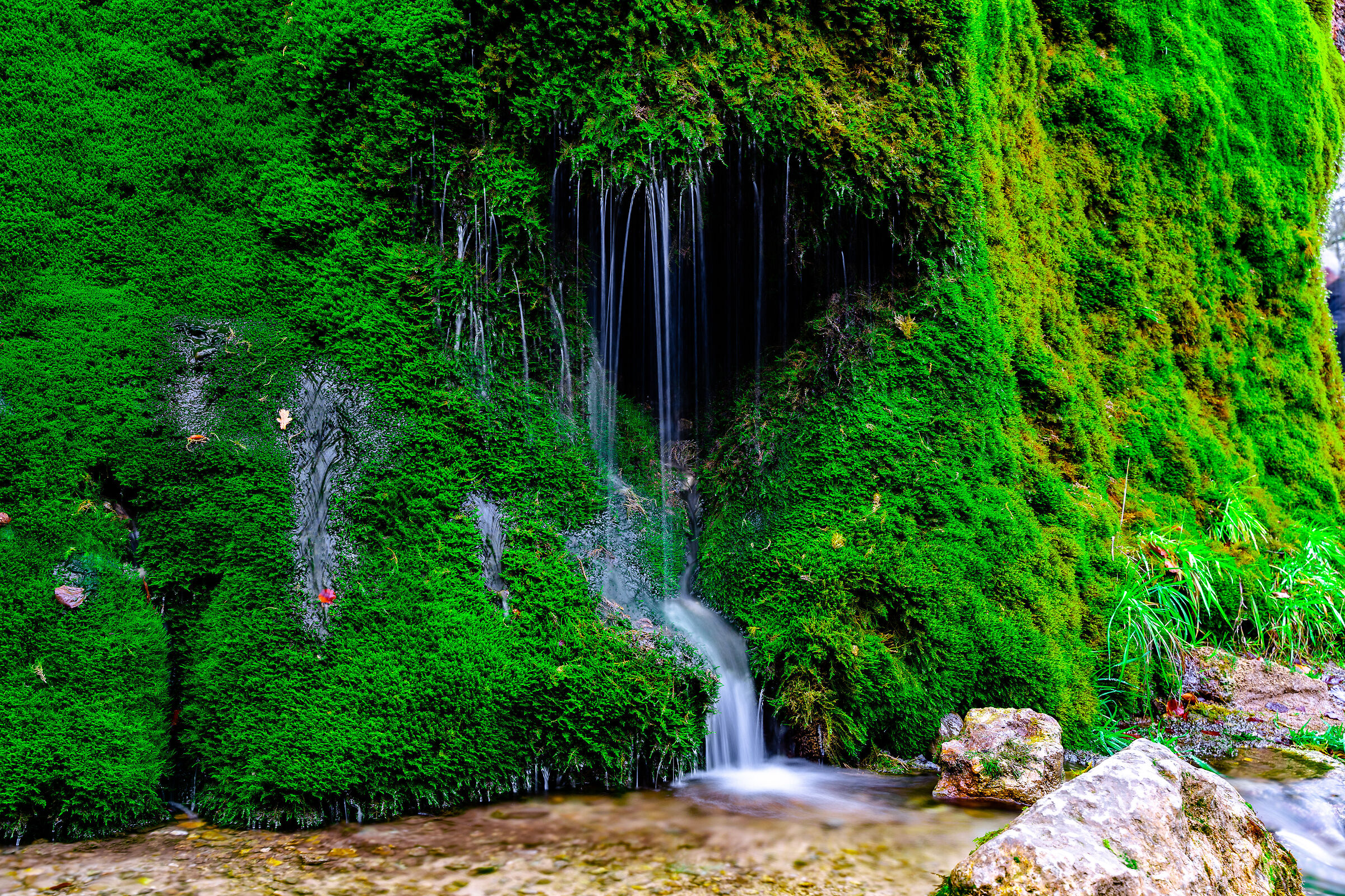 Waterfall Dreimühlen Eifelpark