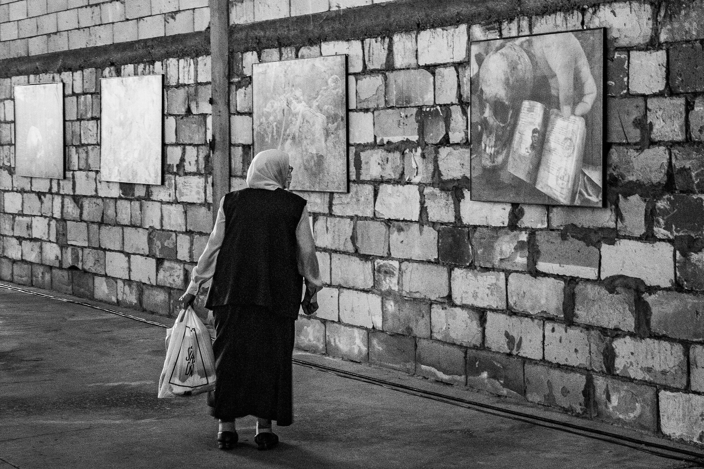 Madre alla ricerca del figlio