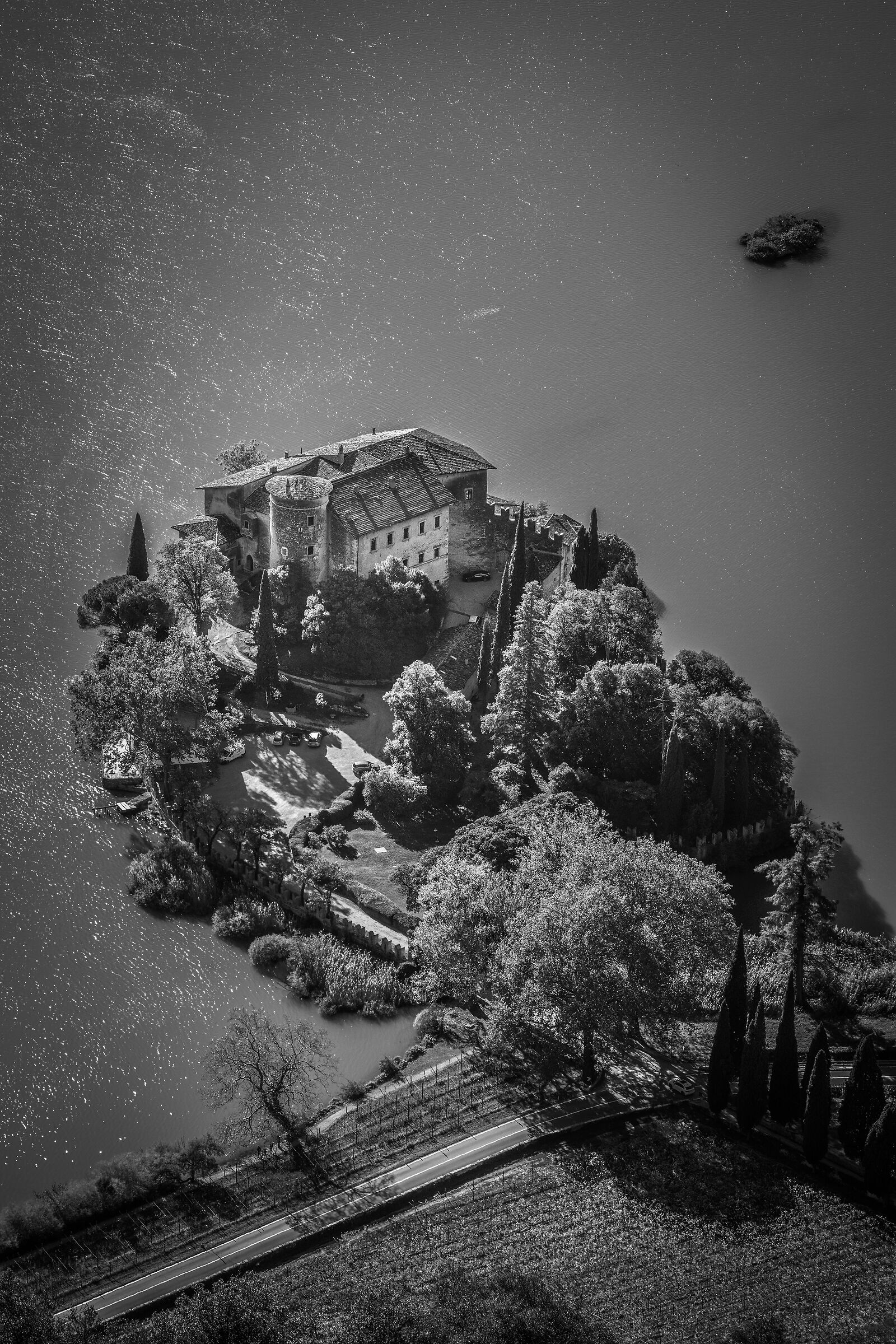 Castel Toblino BW (Trentino - Italy)