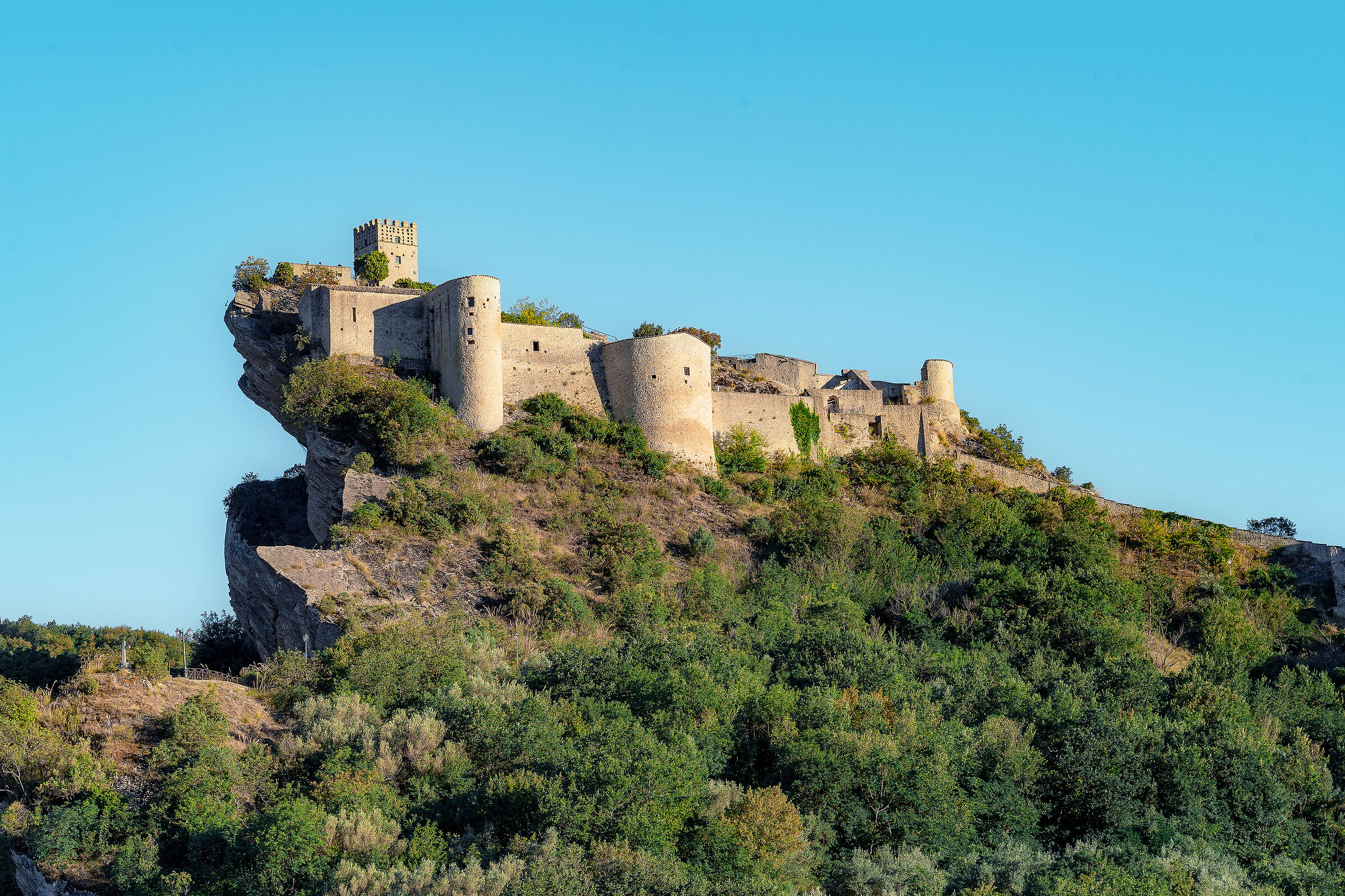 The castle of Roccascalegna