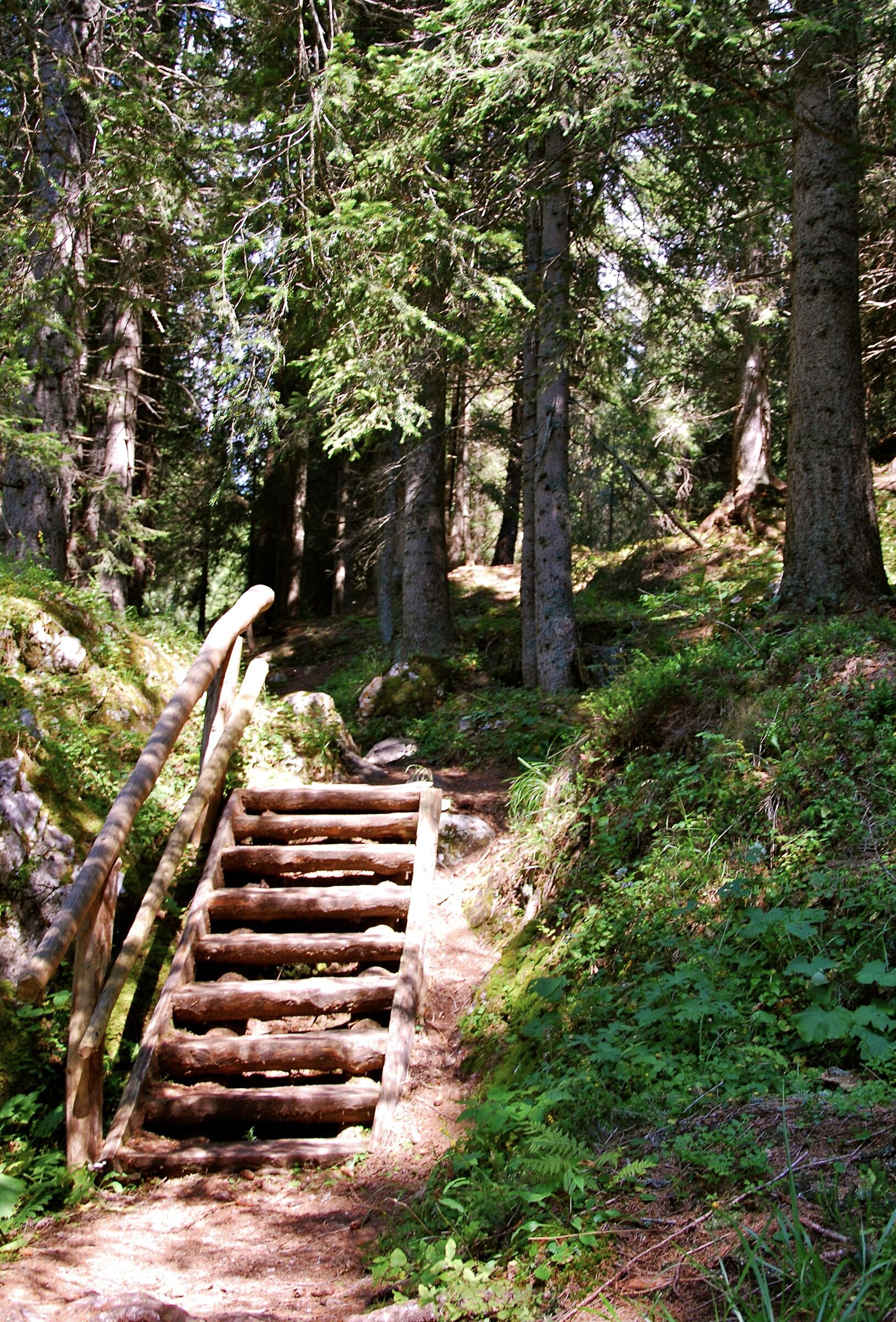 Path Val Nembia