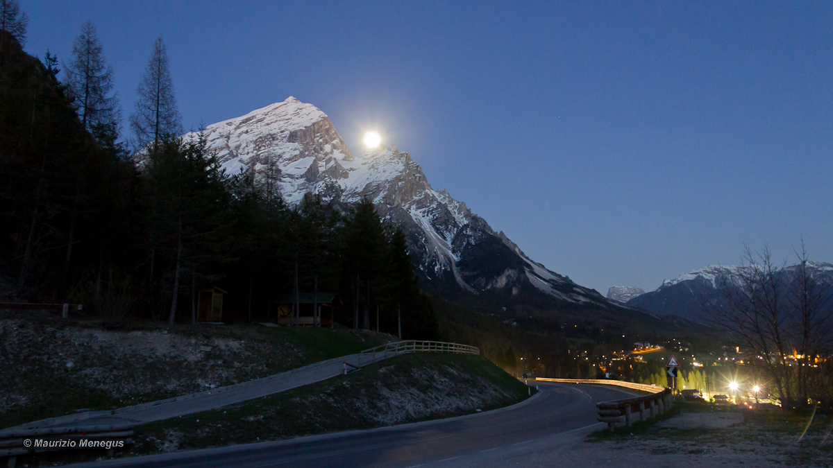 Spunta la Luna dal monte......