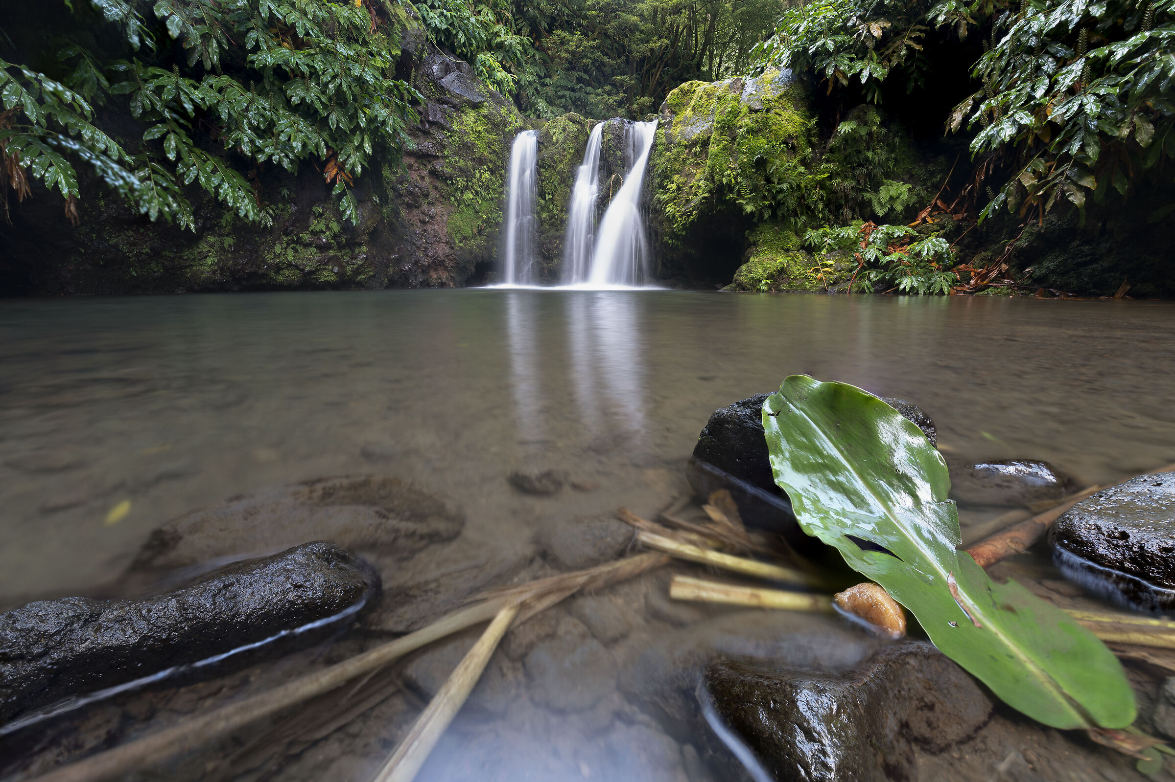 Cascada dos Caldeirões - Sao Miguel