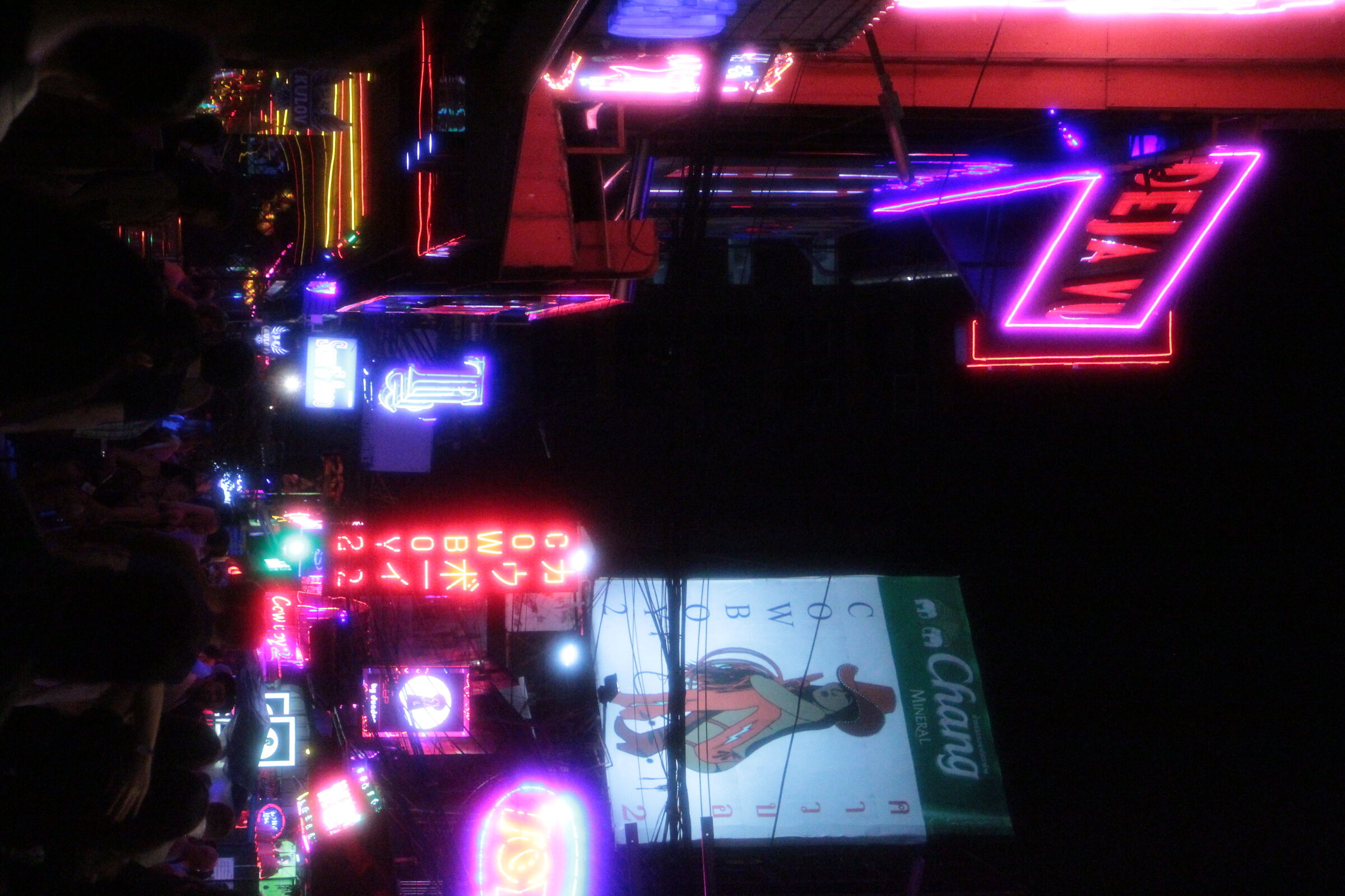 Una notte a Soi Cowboy