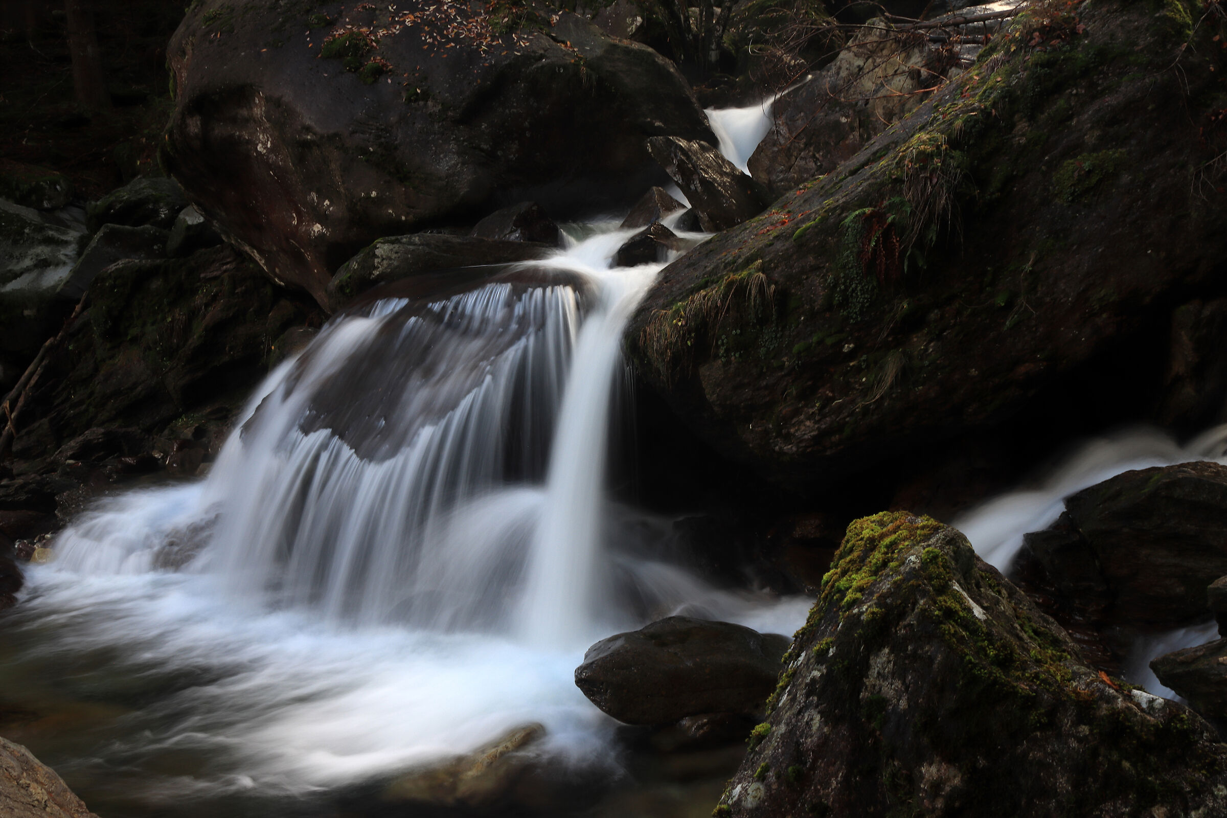 Valsanguigno - 3 - thousand waterfalls