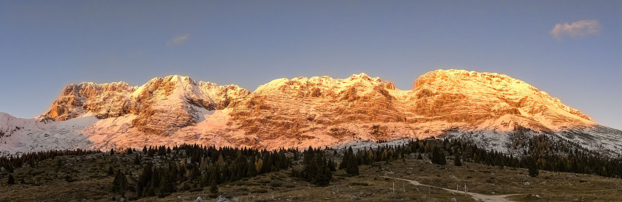 Tramonto sul gruppo del Montasio