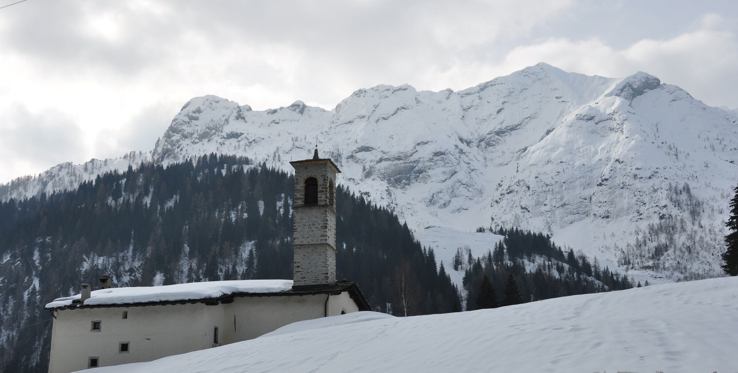Chiesetta alpina