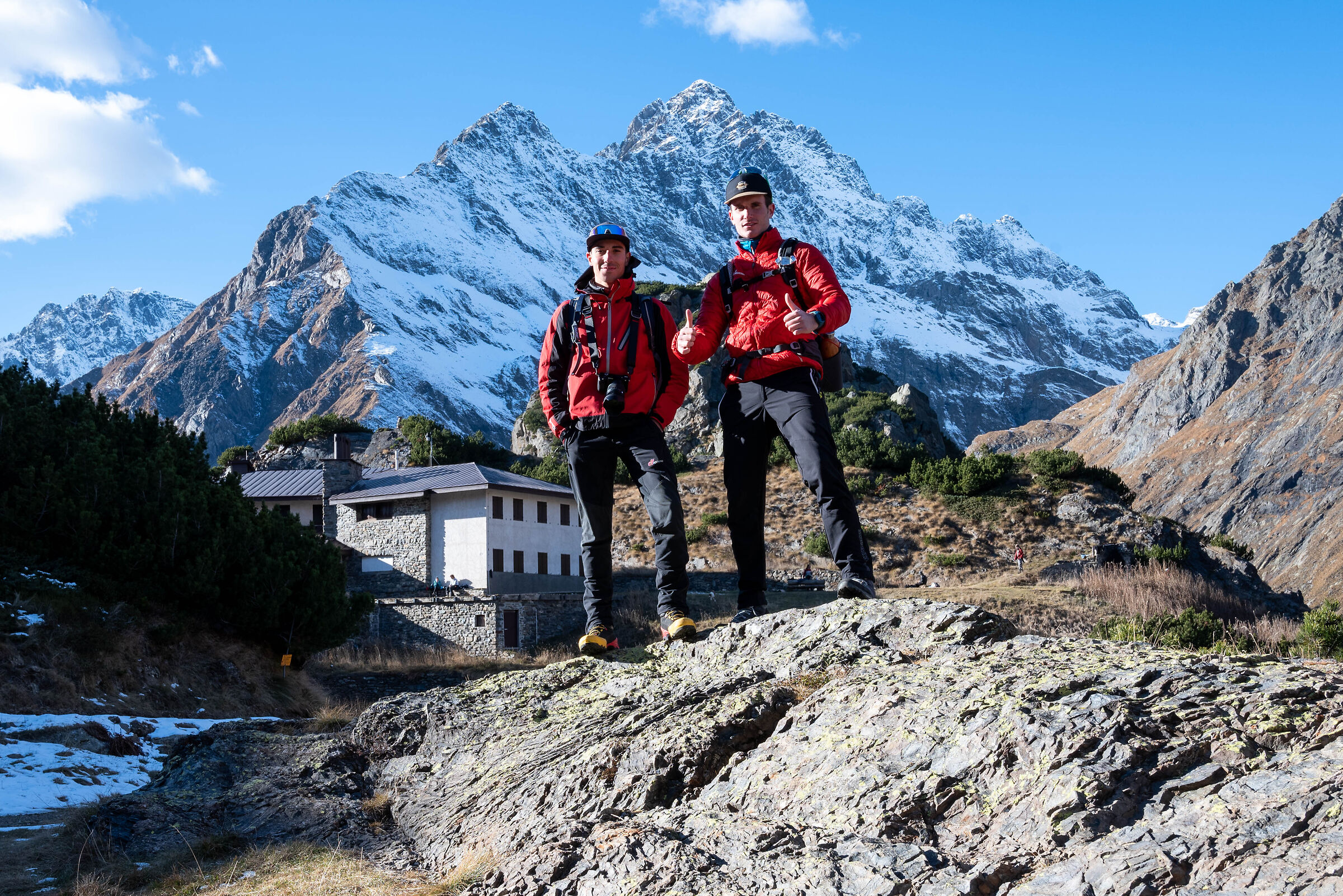 Self-timer with the mountaineer